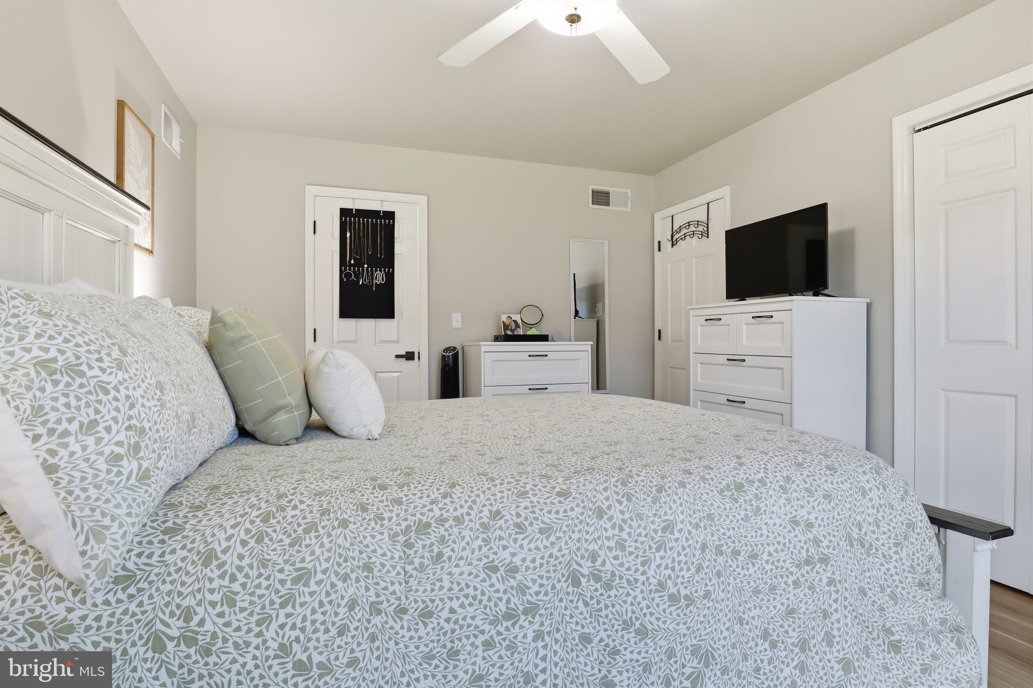 WESTFIELDS - Residential