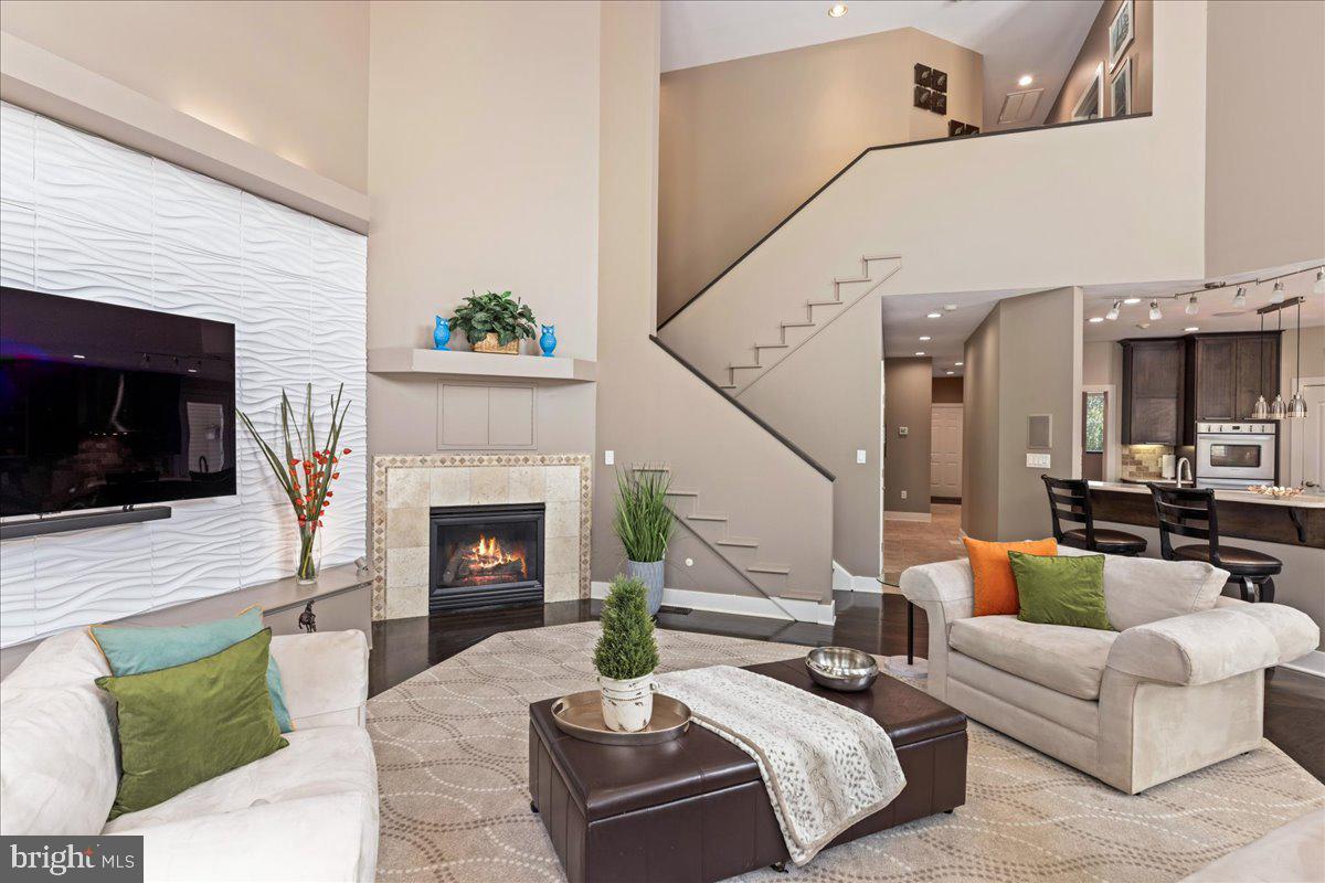 COLT'S RUN - Residential