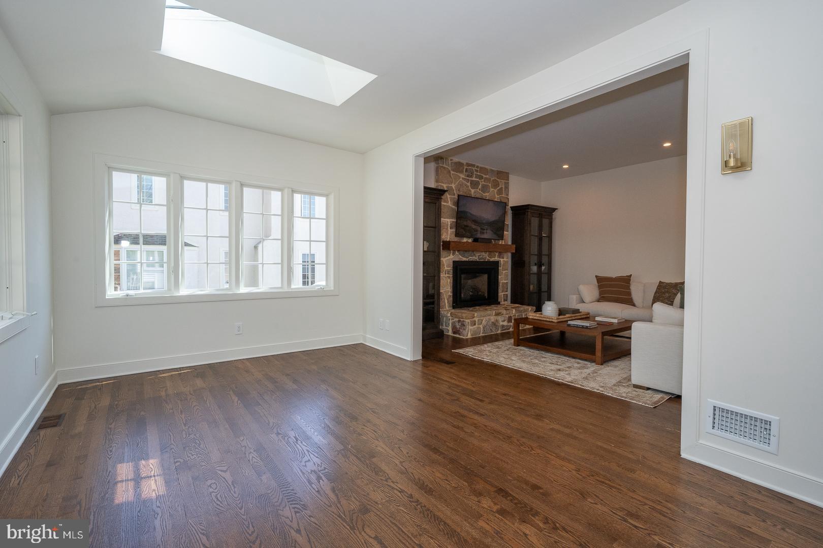 BRITTANY - Residential