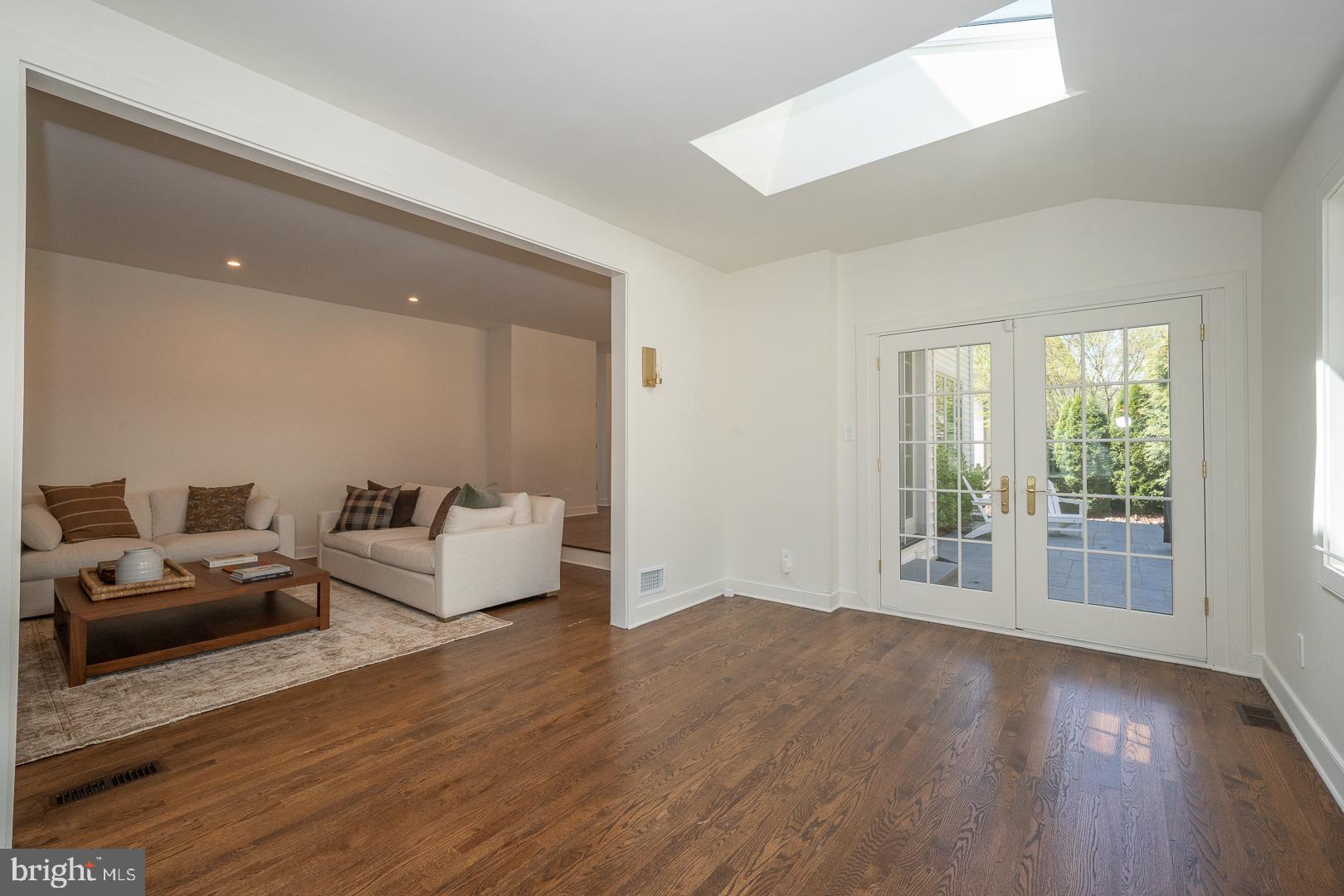 BRITTANY - Residential