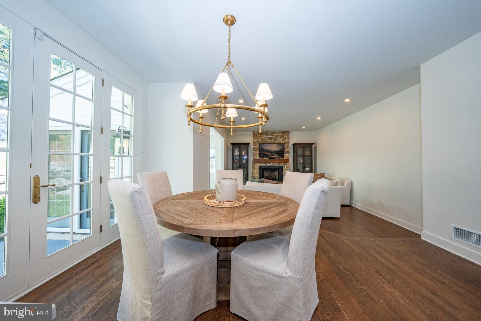 BRITTANY - Residential