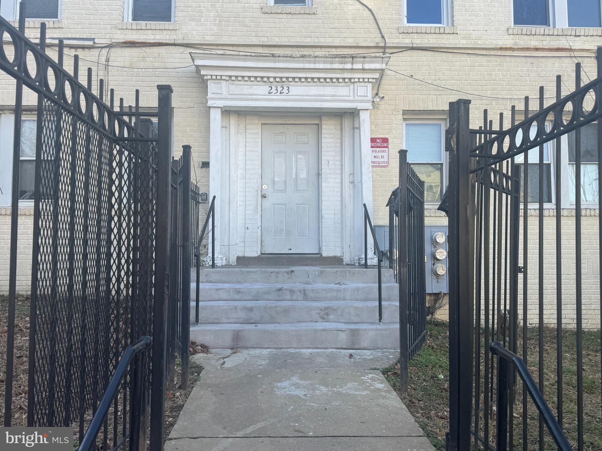 2323 GREEN STREET SE