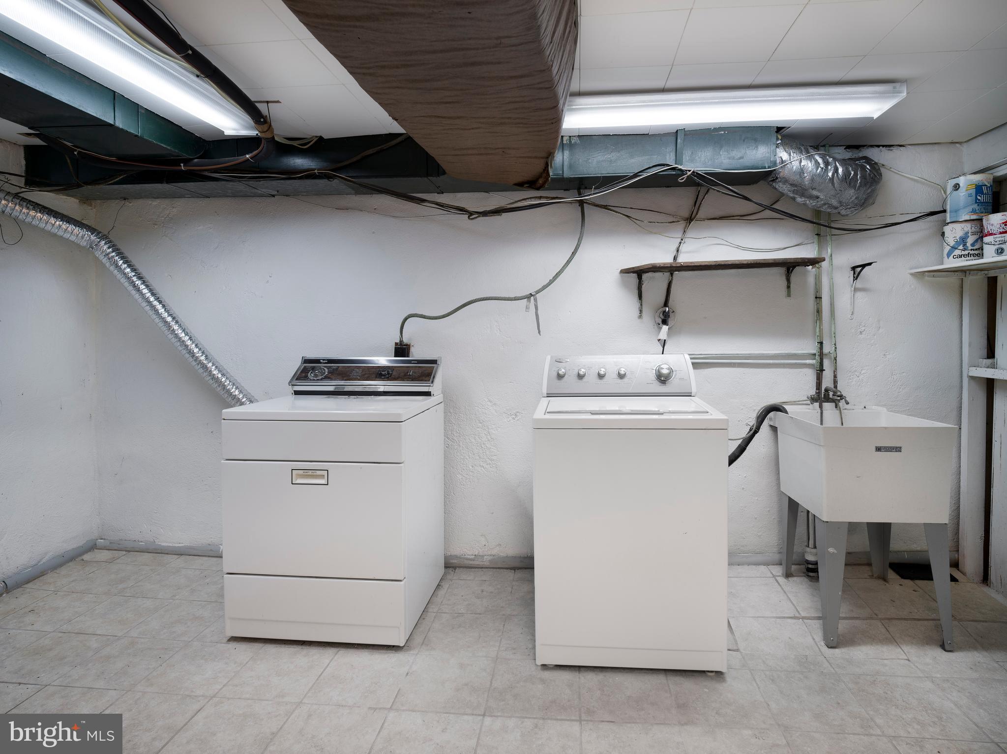 WYNNEWOOD - Residential