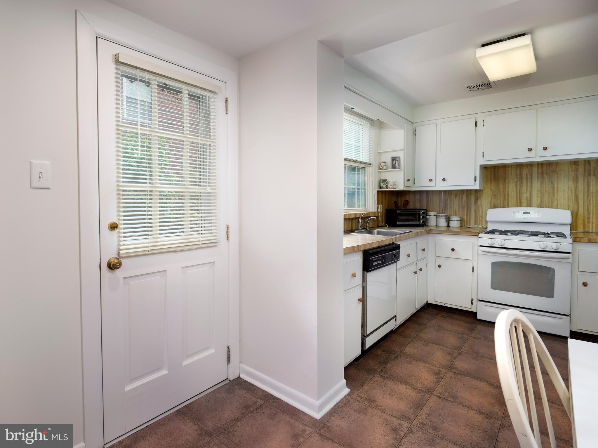 WYNNEWOOD - Residential