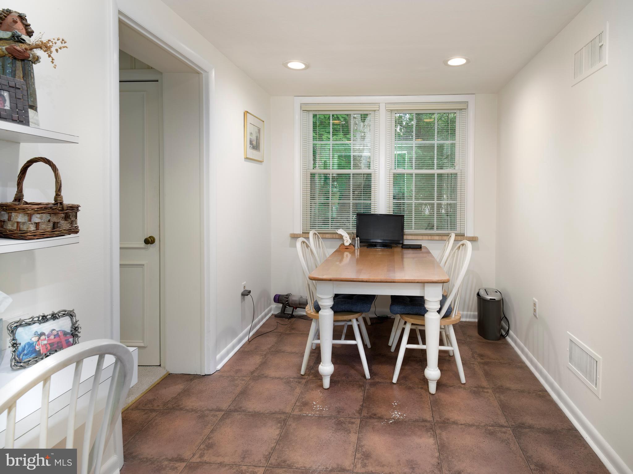 WYNNEWOOD - Residential