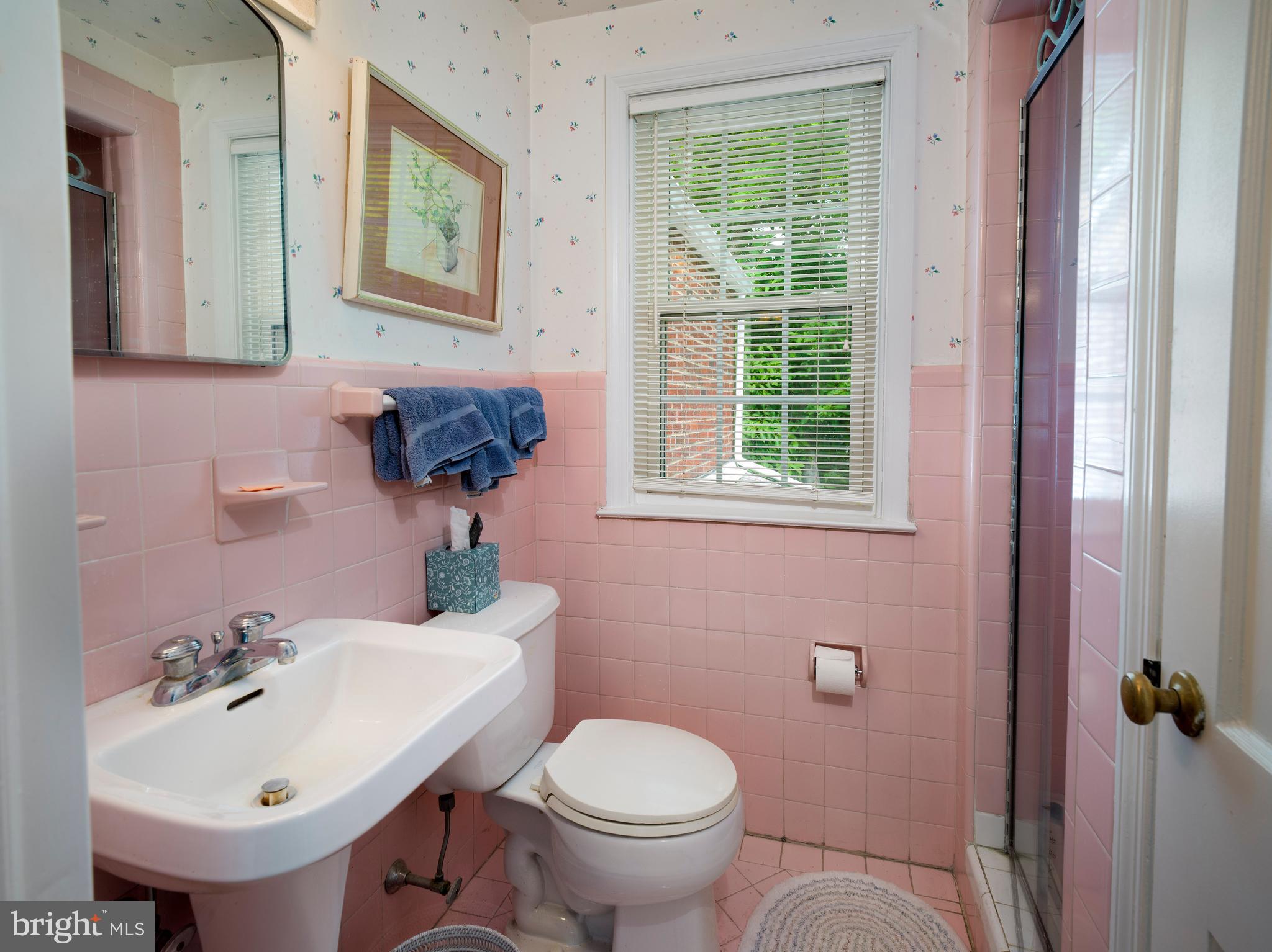 WYNNEWOOD - Residential