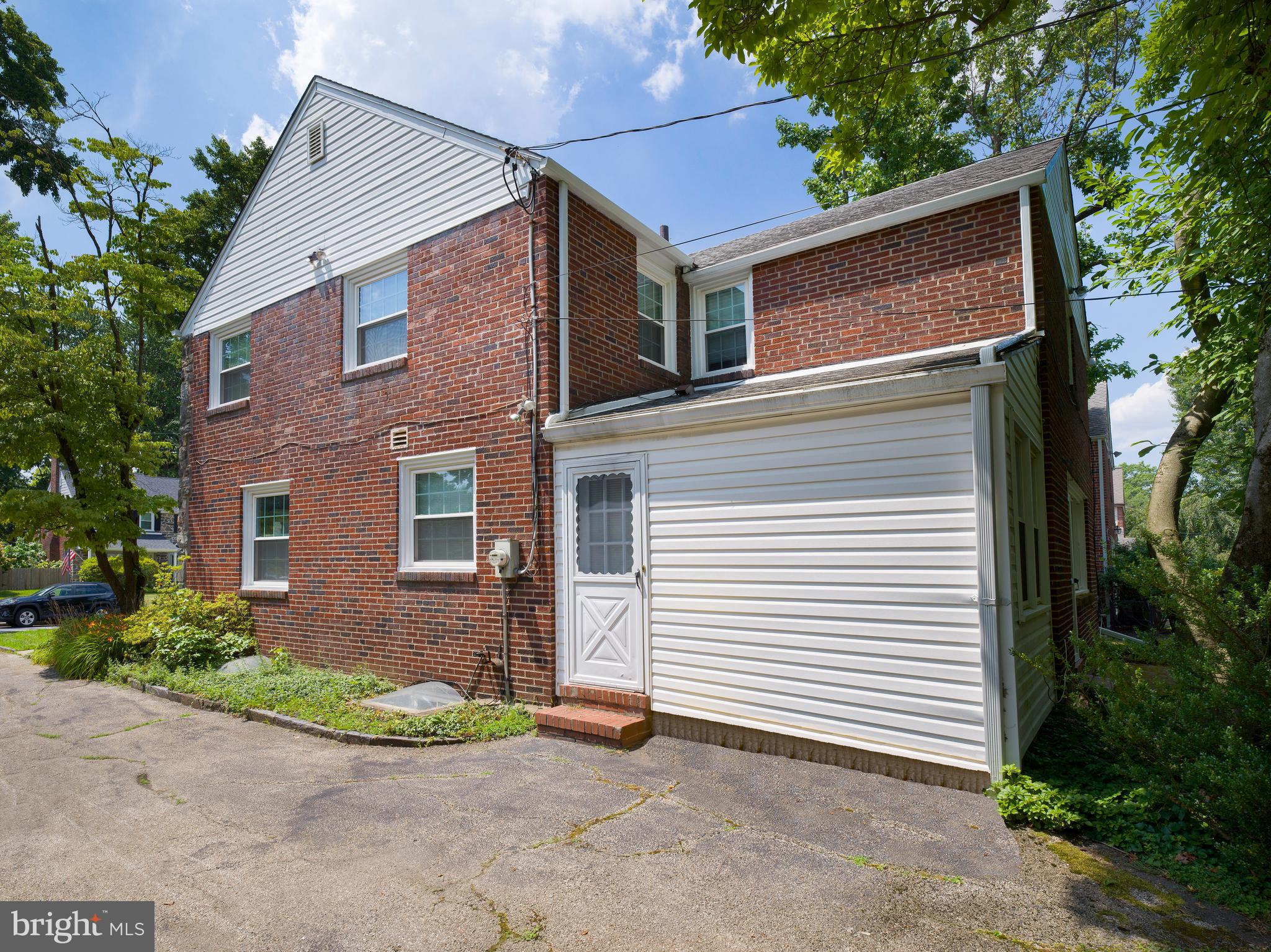 WYNNEWOOD - Residential