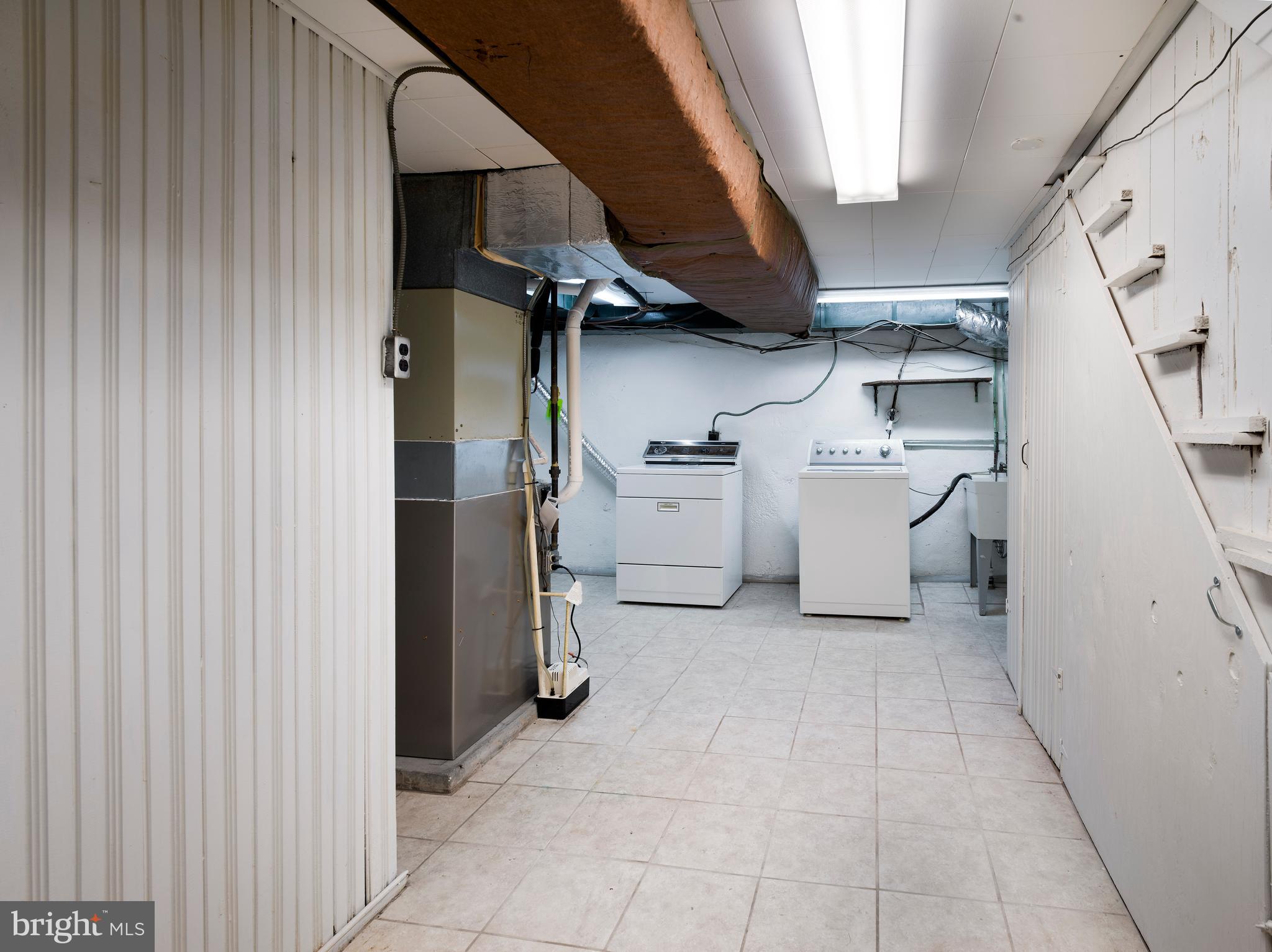 WYNNEWOOD - Residential