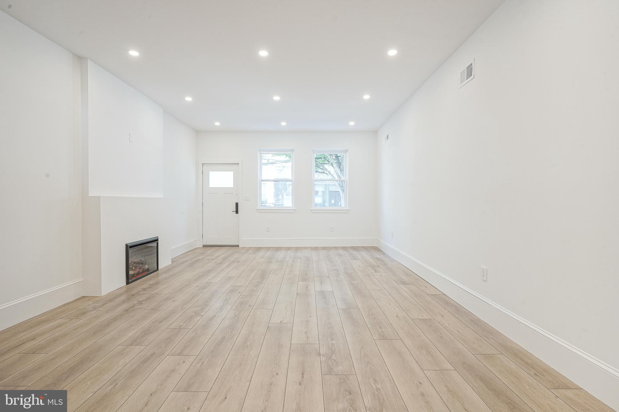 1917 S 3RD STREET