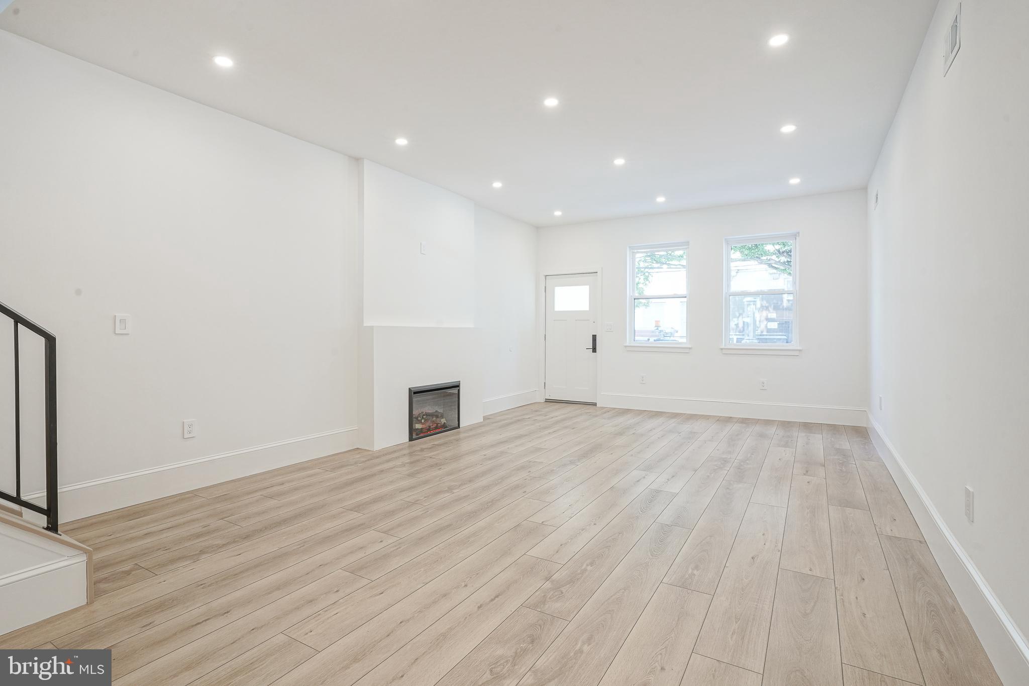 1917 S 3RD STREET