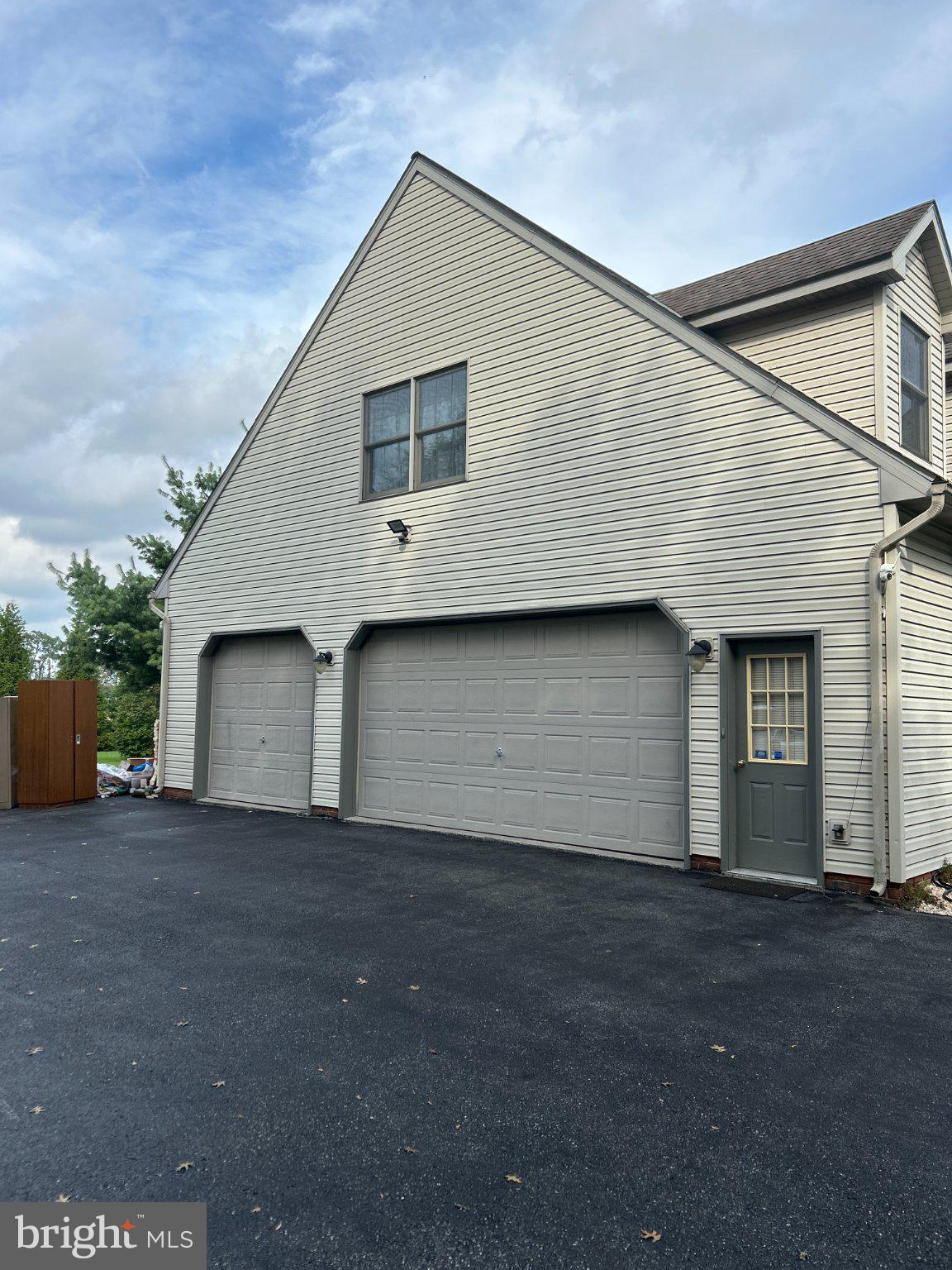 1420 ROHRERSTOWN ROAD
