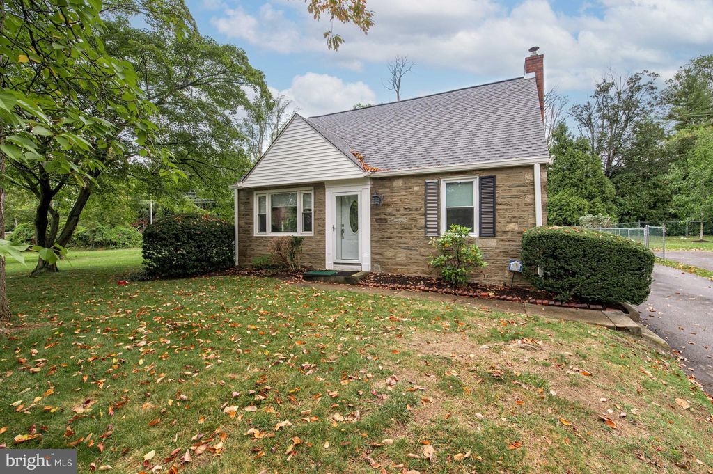 Photo of 1569 County Line Road, BRYN MAWR, PA 19010 (MLS # PADE2104044)