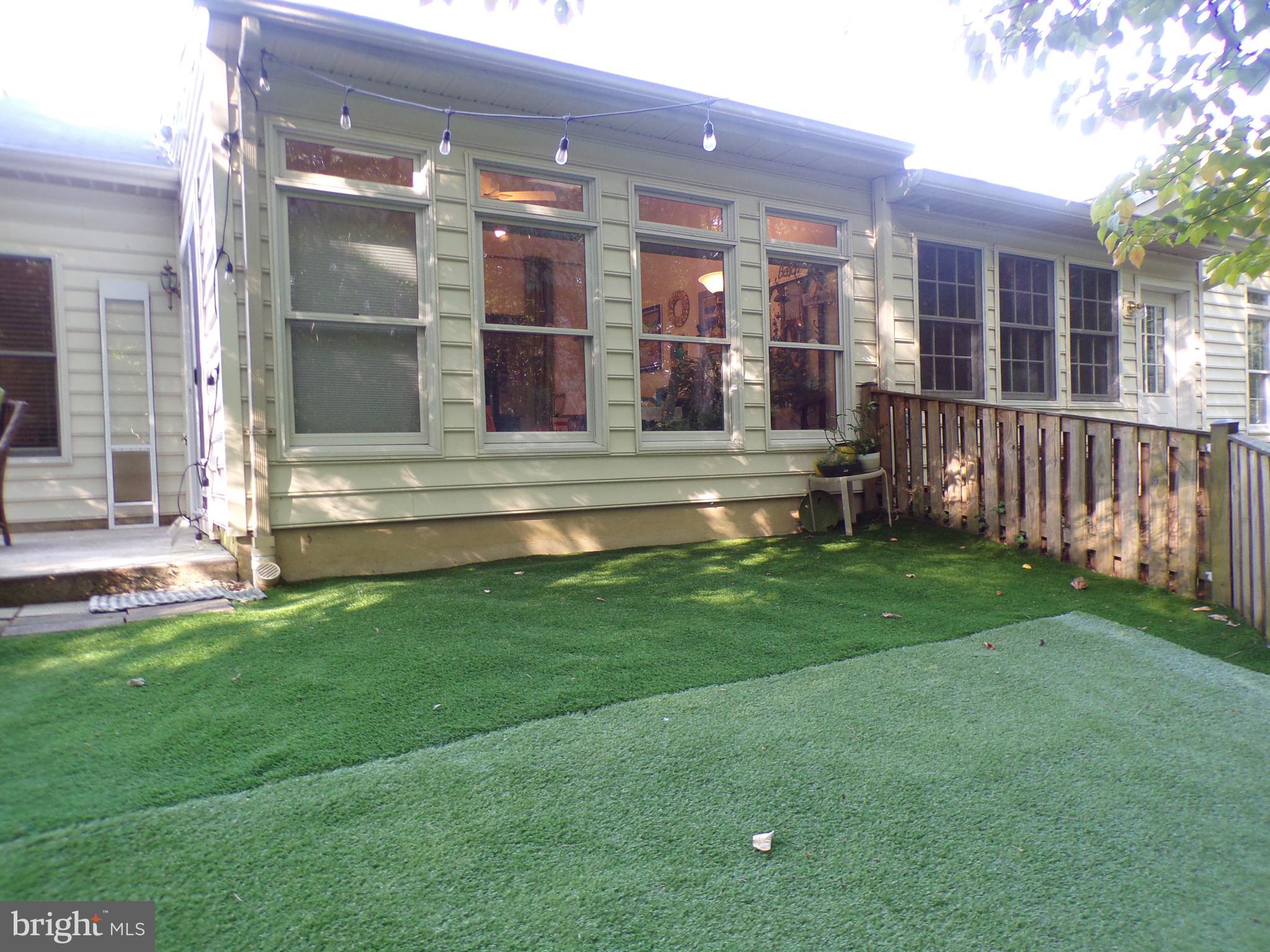 SOUTH RIVER COLONY - Residential