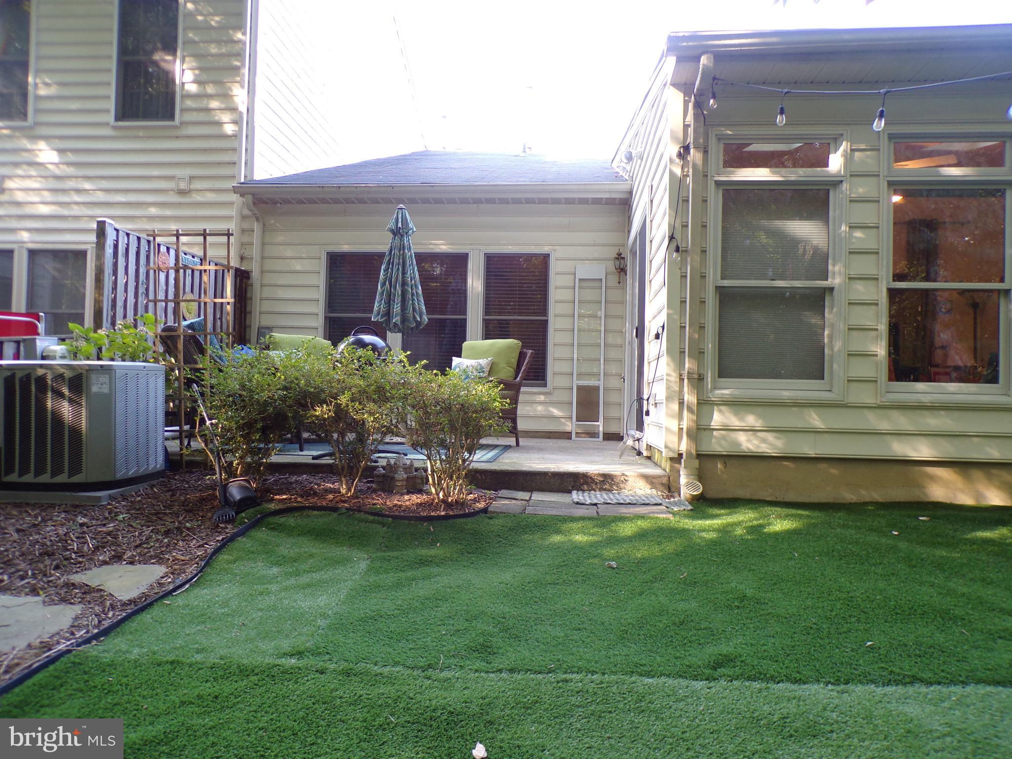 SOUTH RIVER COLONY - Residential