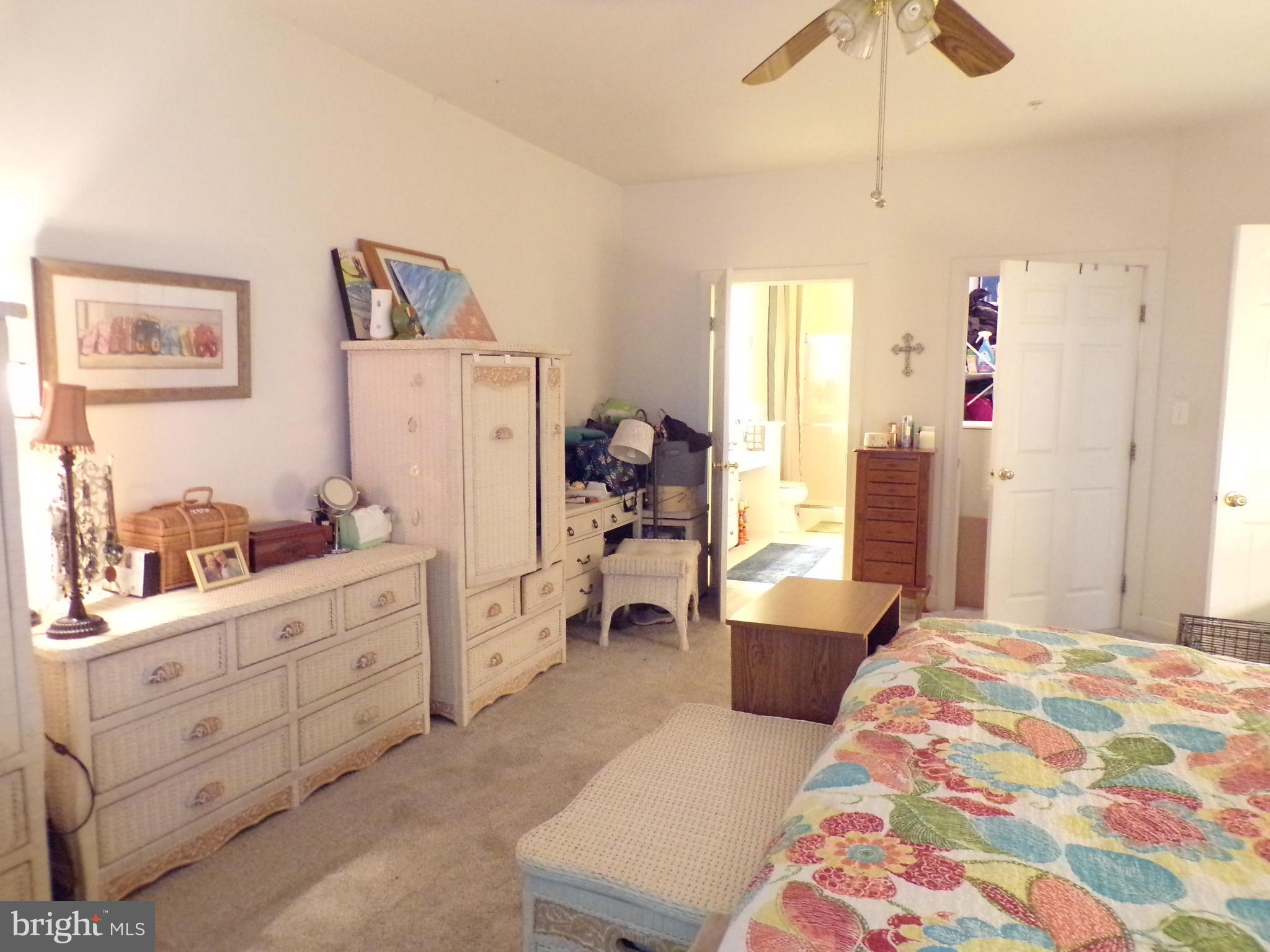 SOUTH RIVER COLONY - Residential