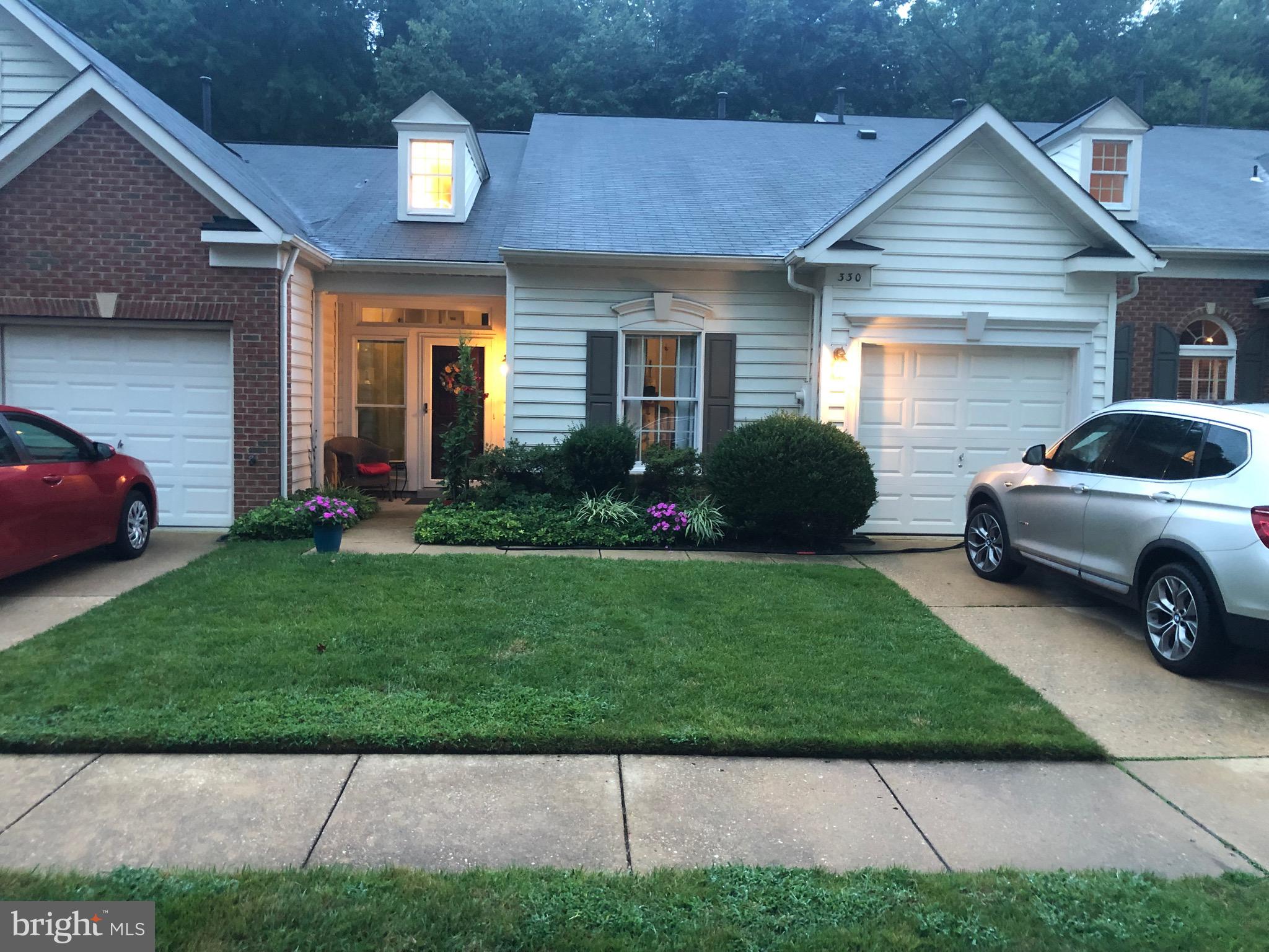 SOUTH RIVER COLONY - Residential