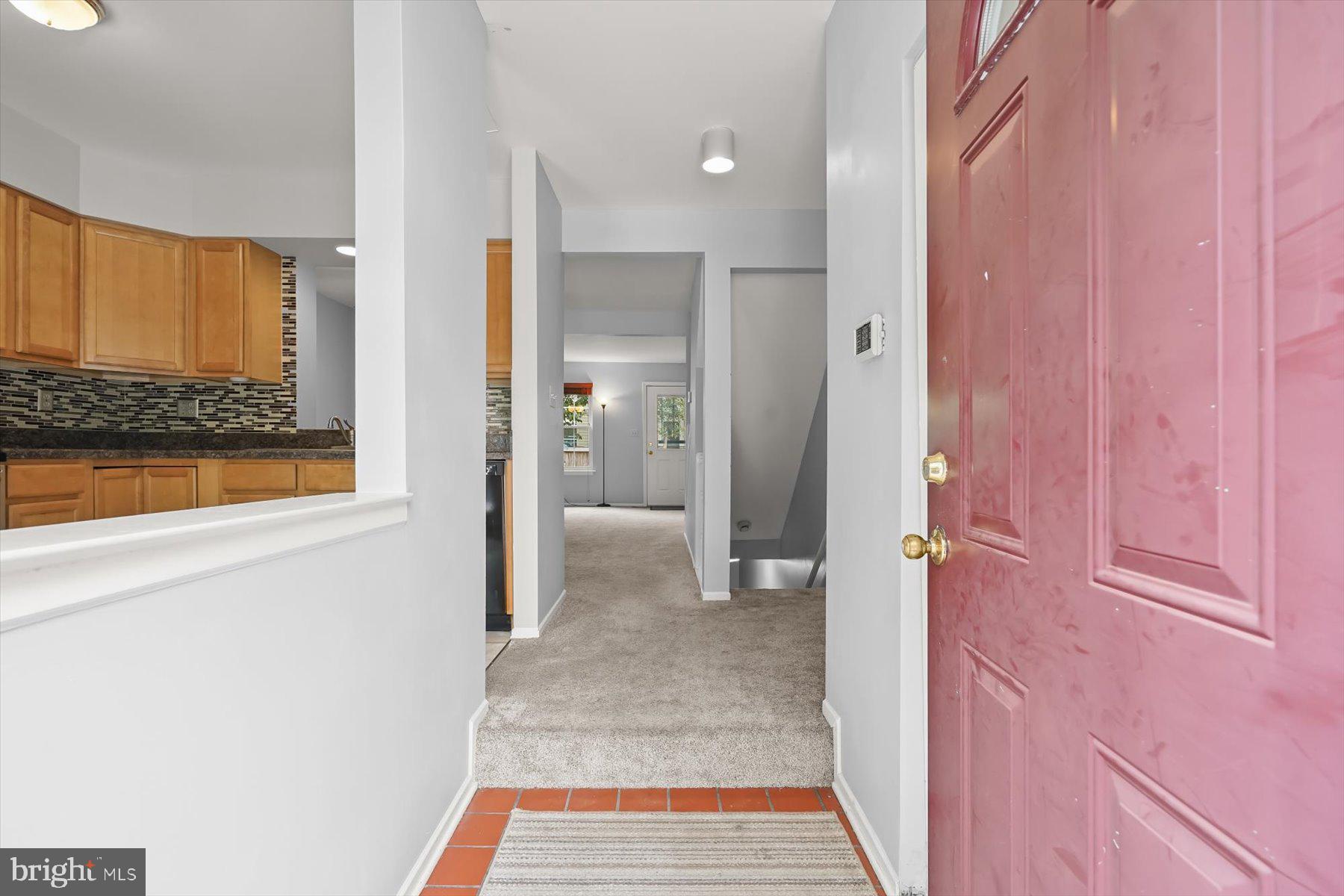 804 W BARRE STREET
