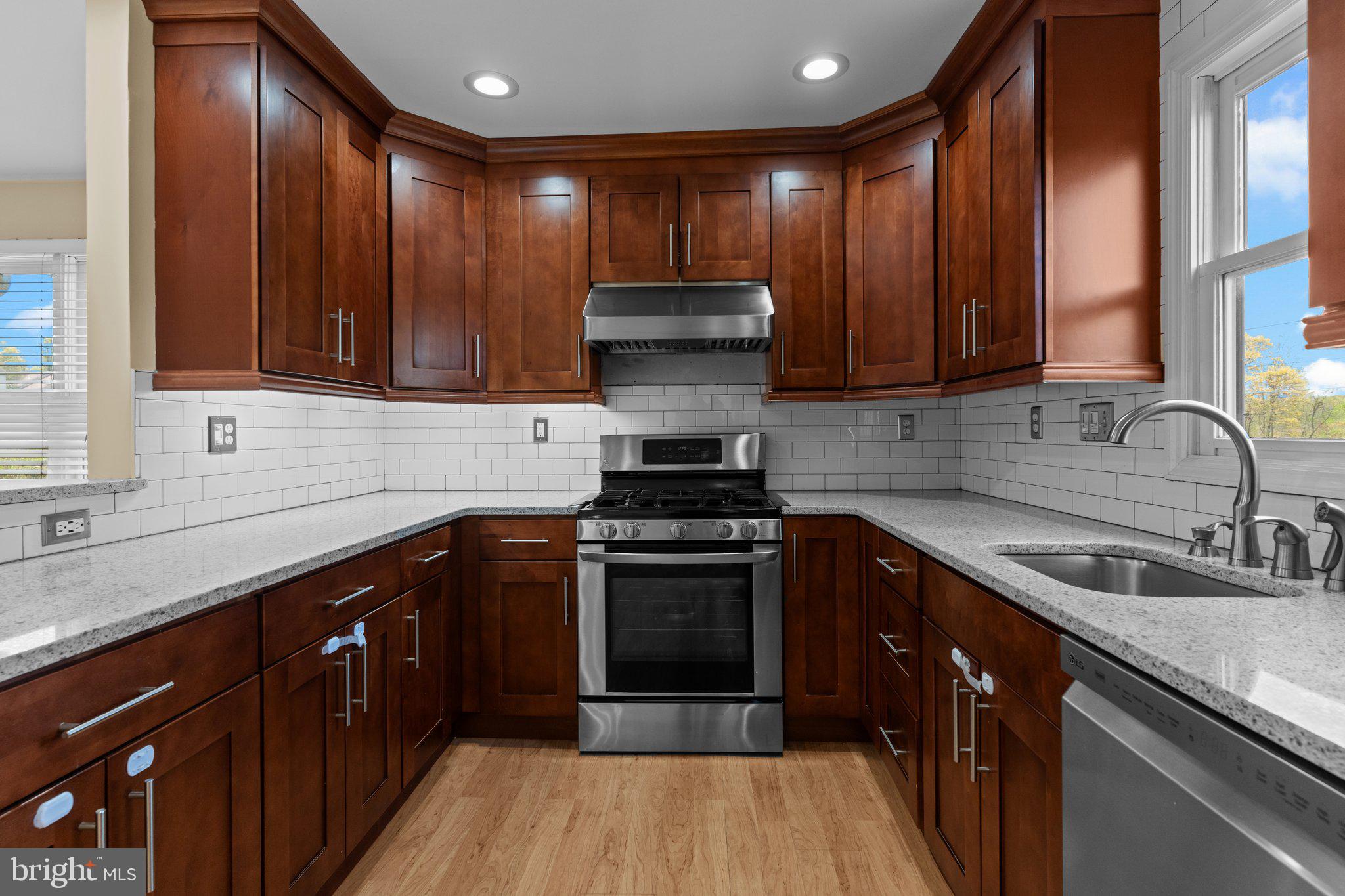 RIDINGS OF NORTHAM - Residential