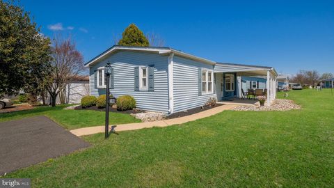 788 CHESTNUT DRIVE NORTH WALES PA 19454