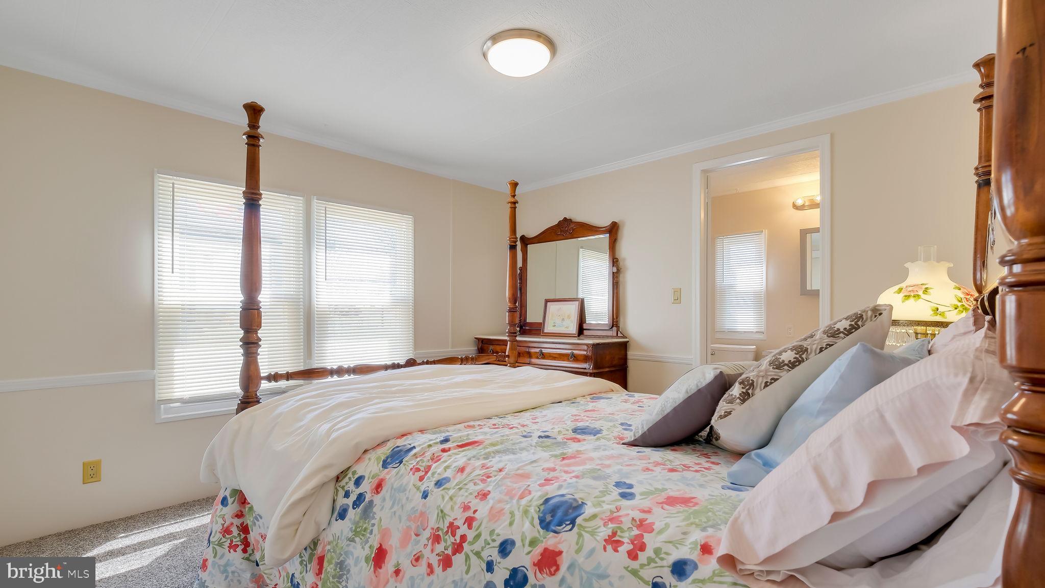 NESHAMINY FALLS - Residential