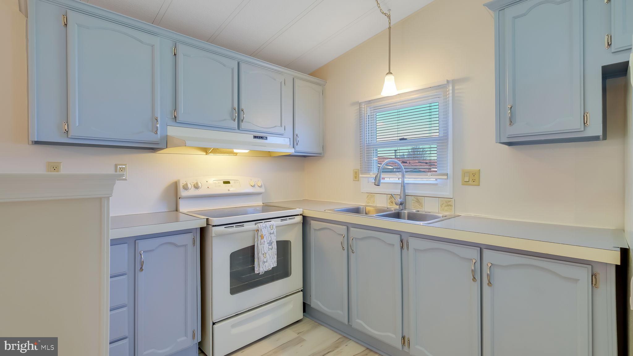 NESHAMINY FALLS - Residential