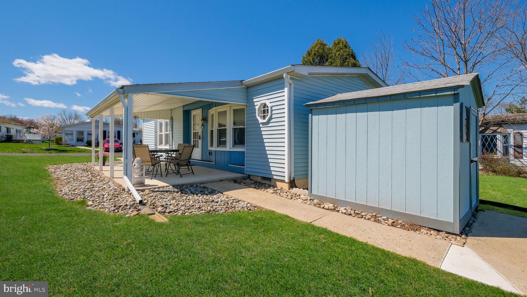 NESHAMINY FALLS - Residential