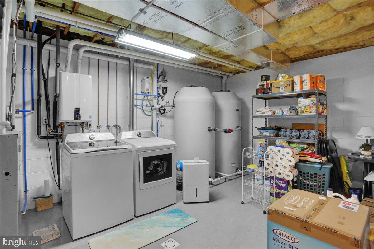 SUNNYSIDE - Residential