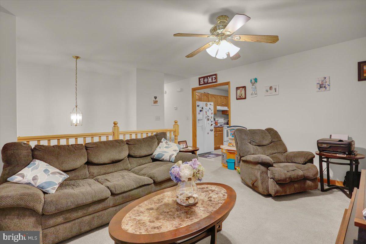 SUNNYSIDE - Residential