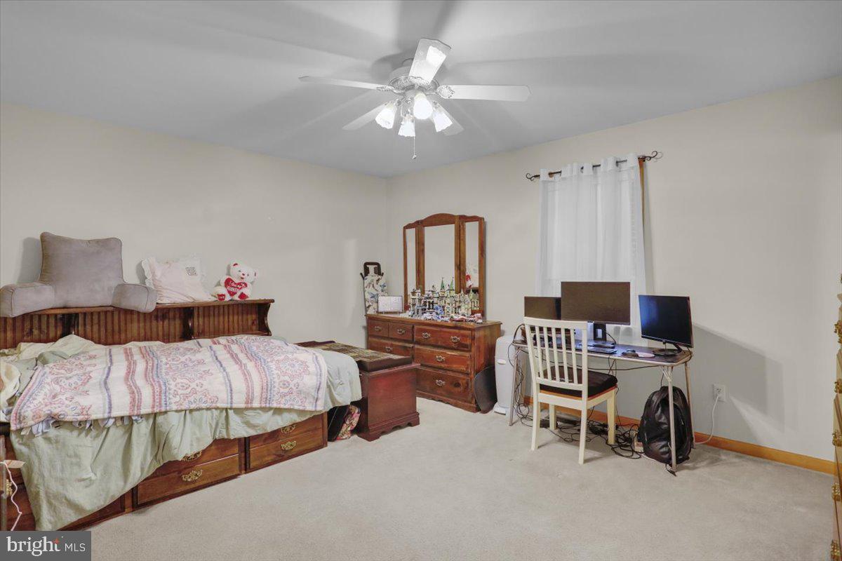 SUNNYSIDE - Residential