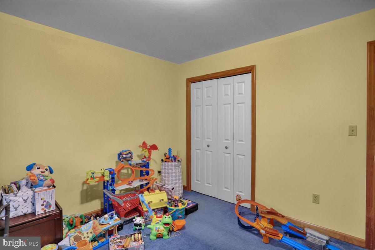 SUNNYSIDE - Residential