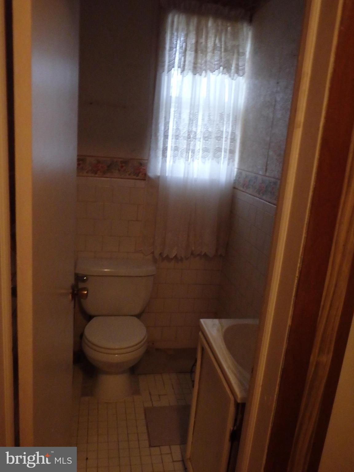 NEW HAMPSHIRE ESTATES - Residential