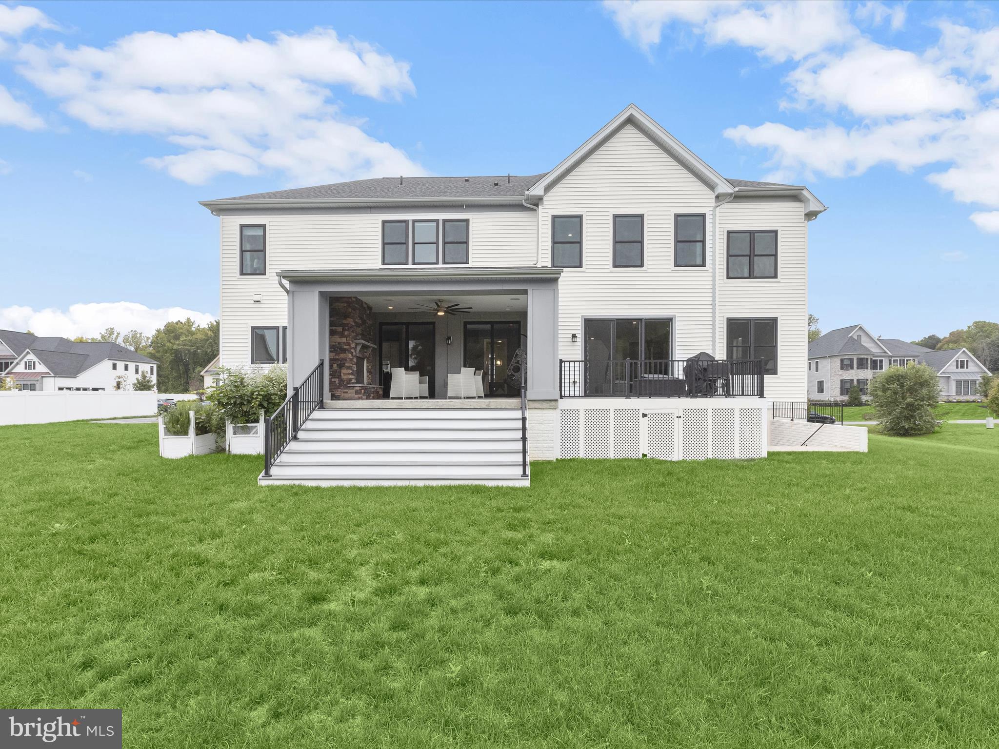 THE RIDINGS AT NORTH BRANCH - Residential