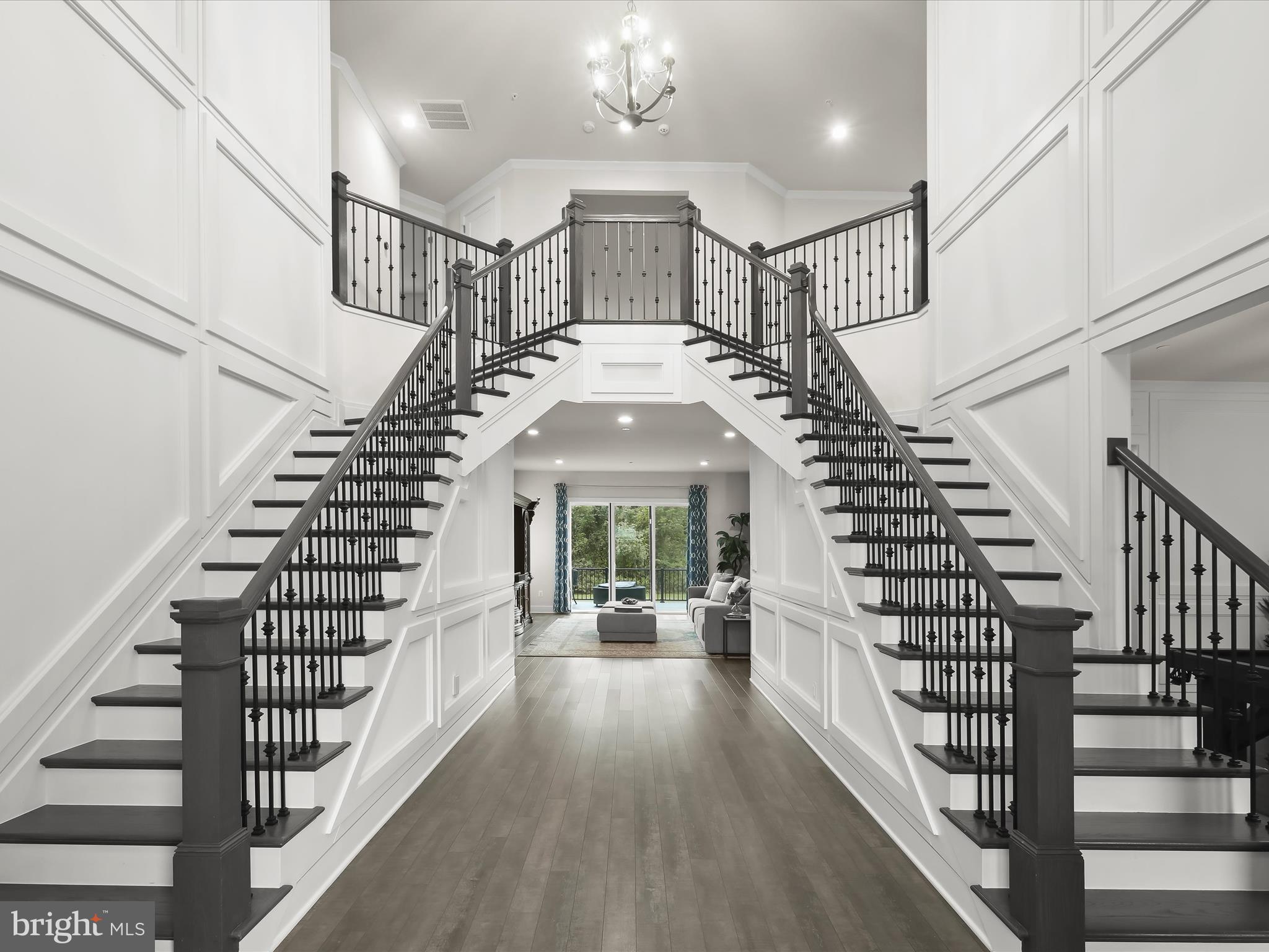 THE RIDINGS AT NORTH BRANCH - Residential