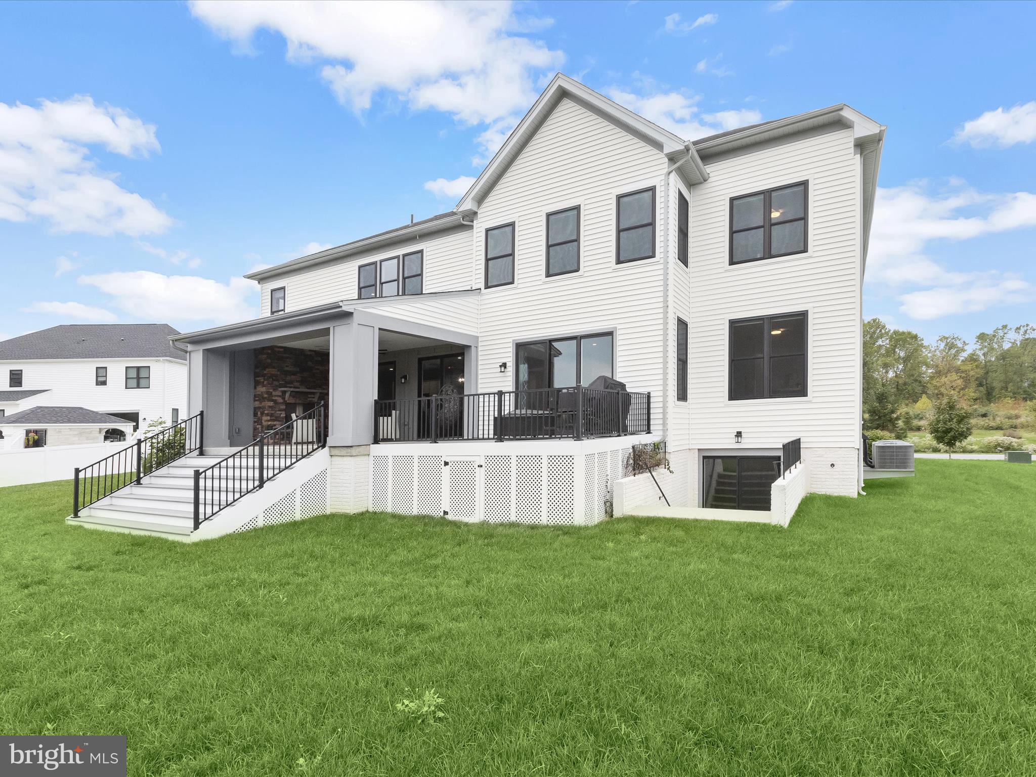 THE RIDINGS AT NORTH BRANCH - Residential