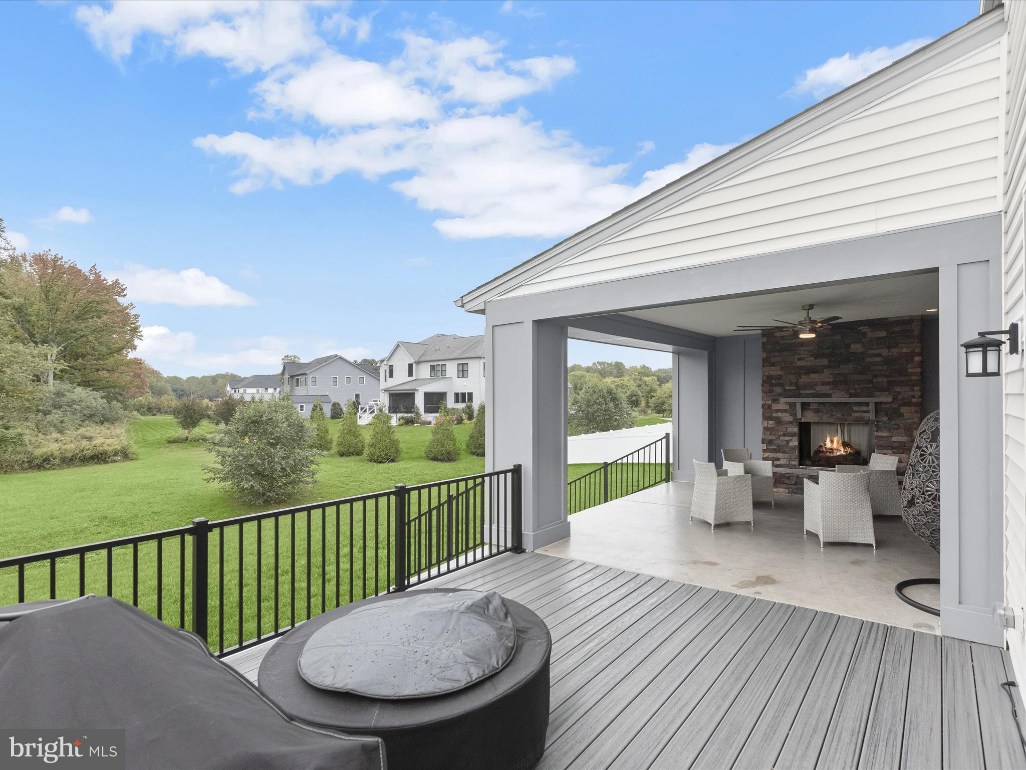 THE RIDINGS AT NORTH BRANCH - Residential