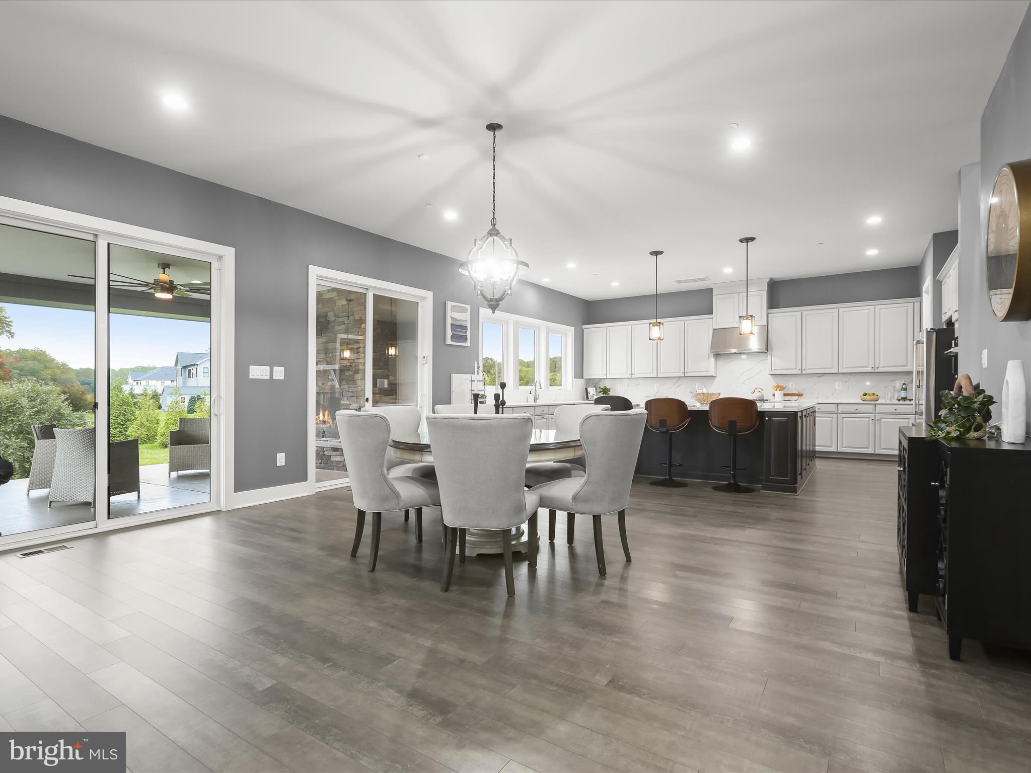 THE RIDINGS AT NORTH BRANCH - Residential