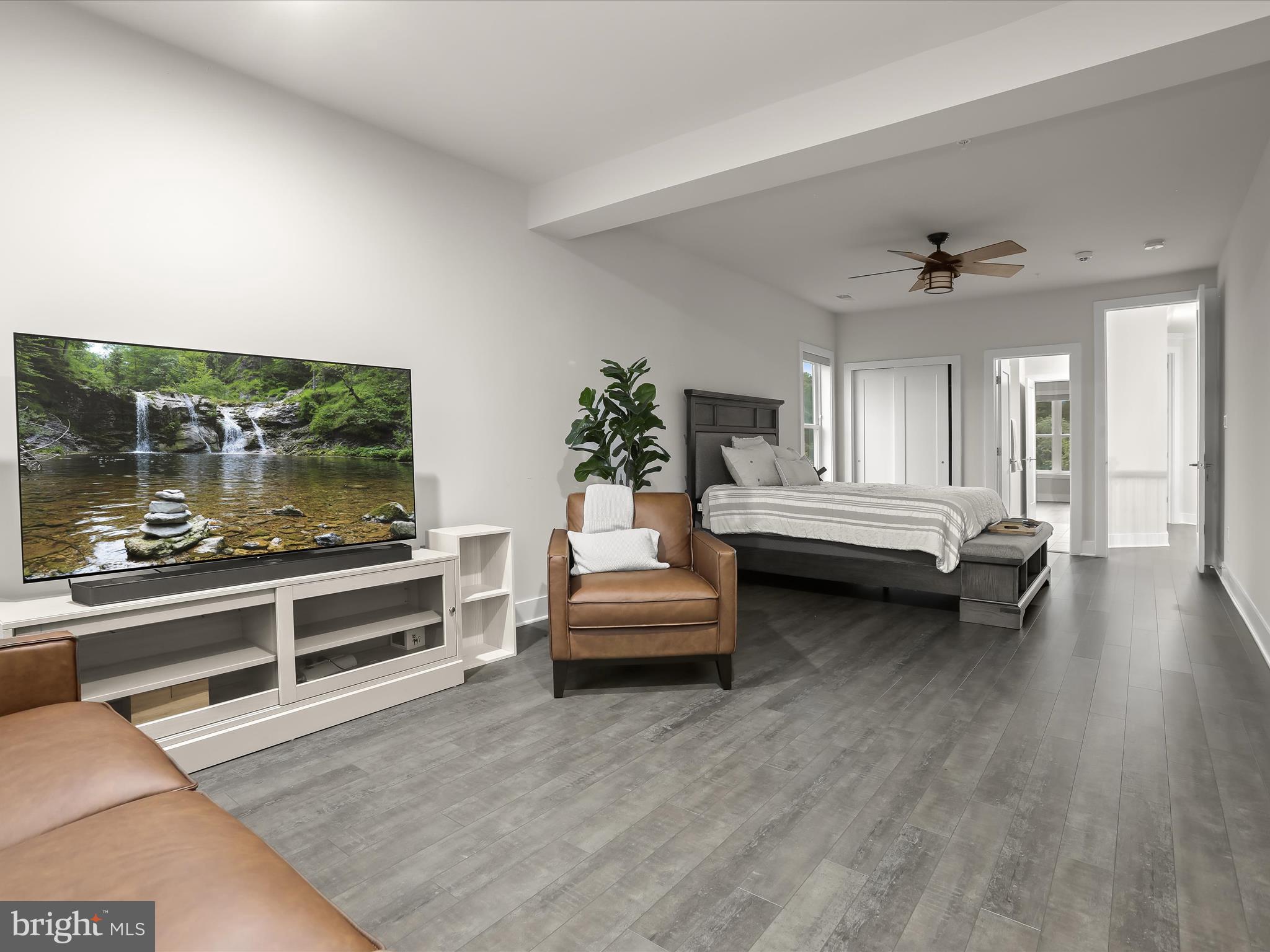 THE RIDINGS AT NORTH BRANCH - Residential