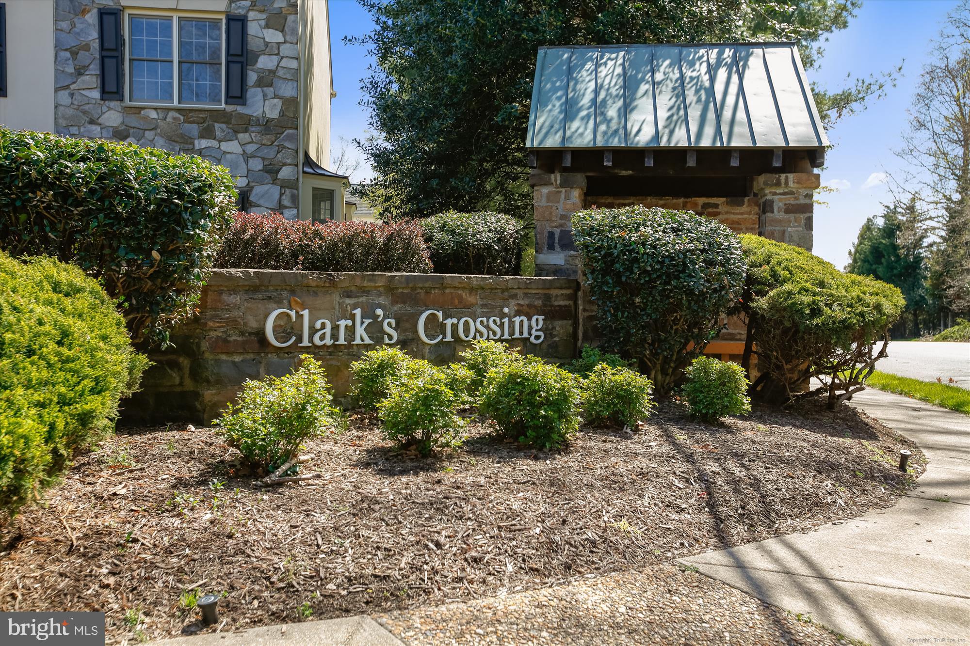 STARKS CROSSING - Residential