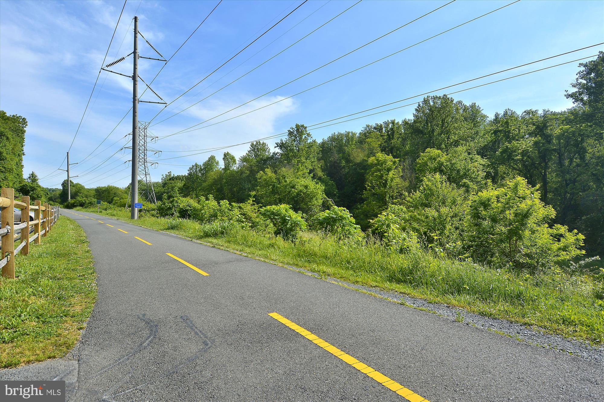 STARKS CROSSING - Residential