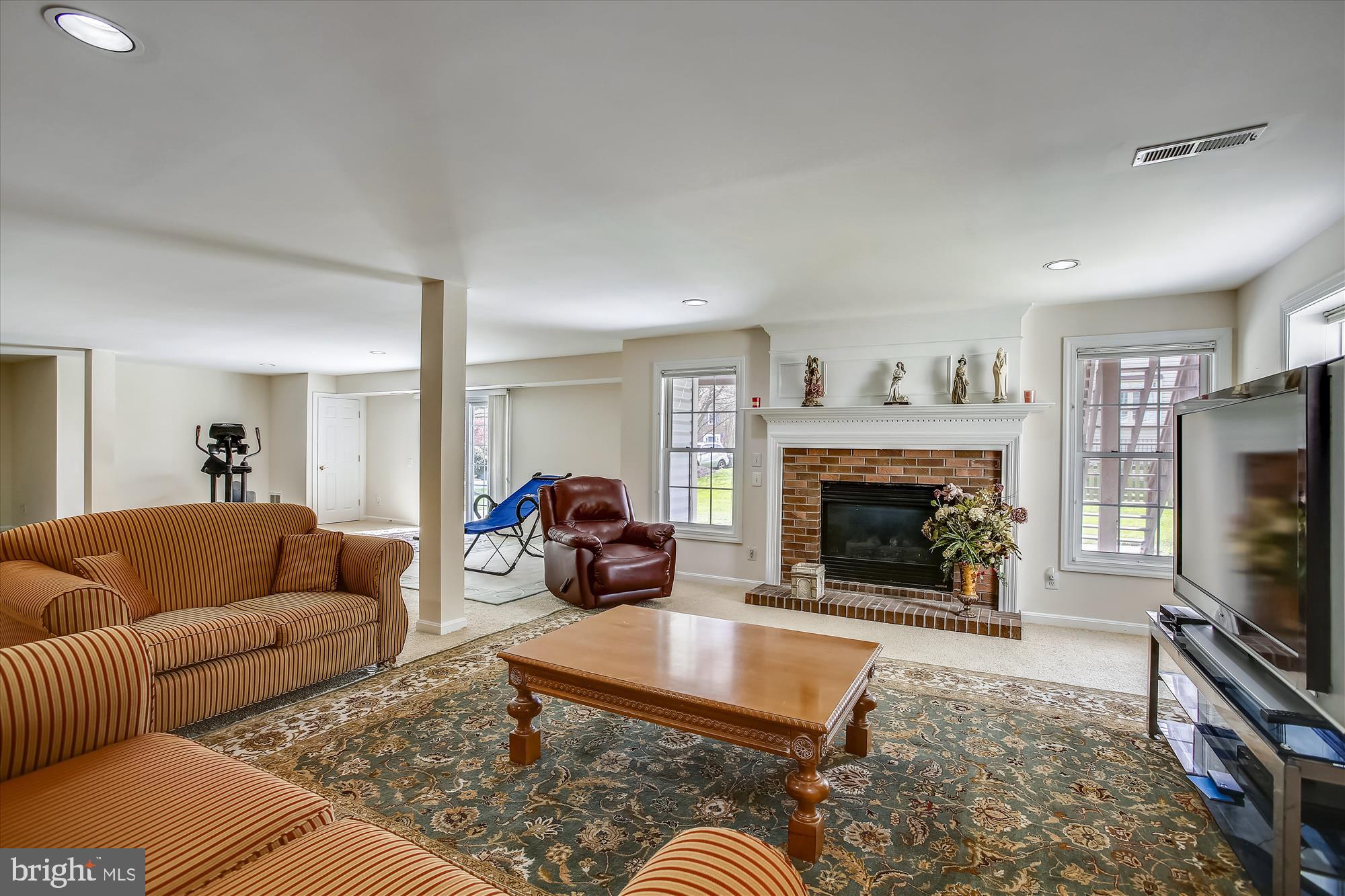 STARKS CROSSING - Residential