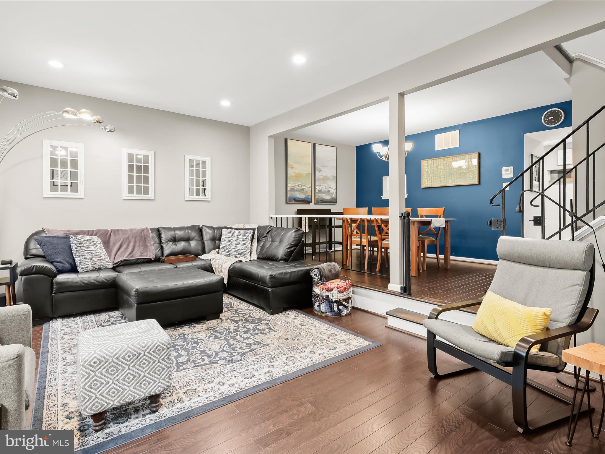 CASTLEMILL - Residential