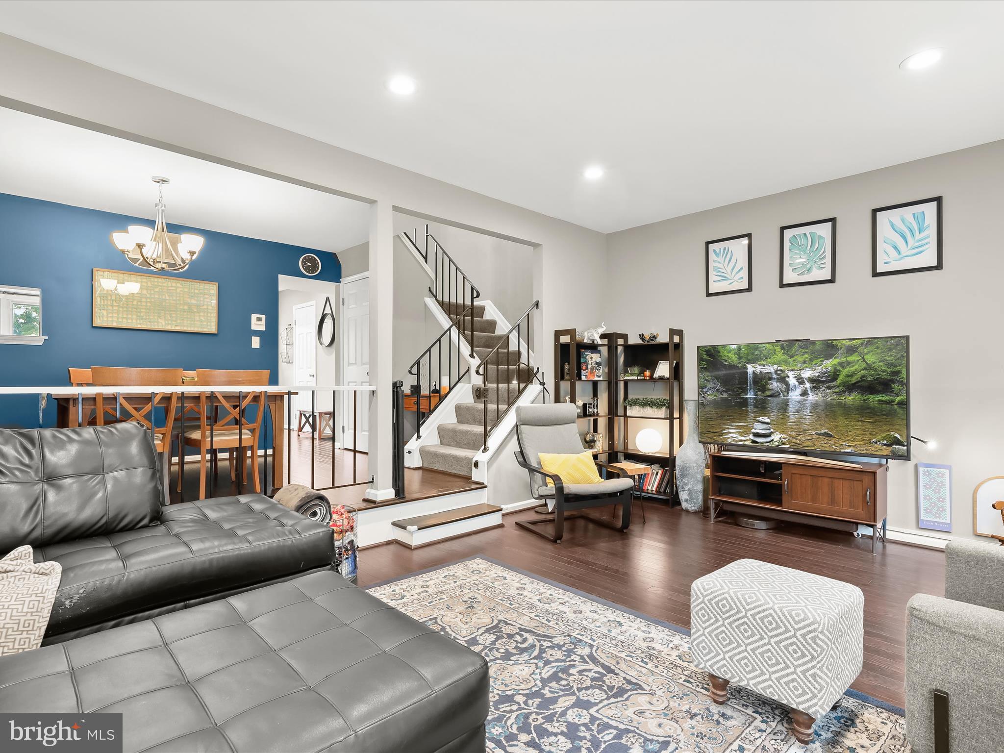 CASTLEMILL - Residential