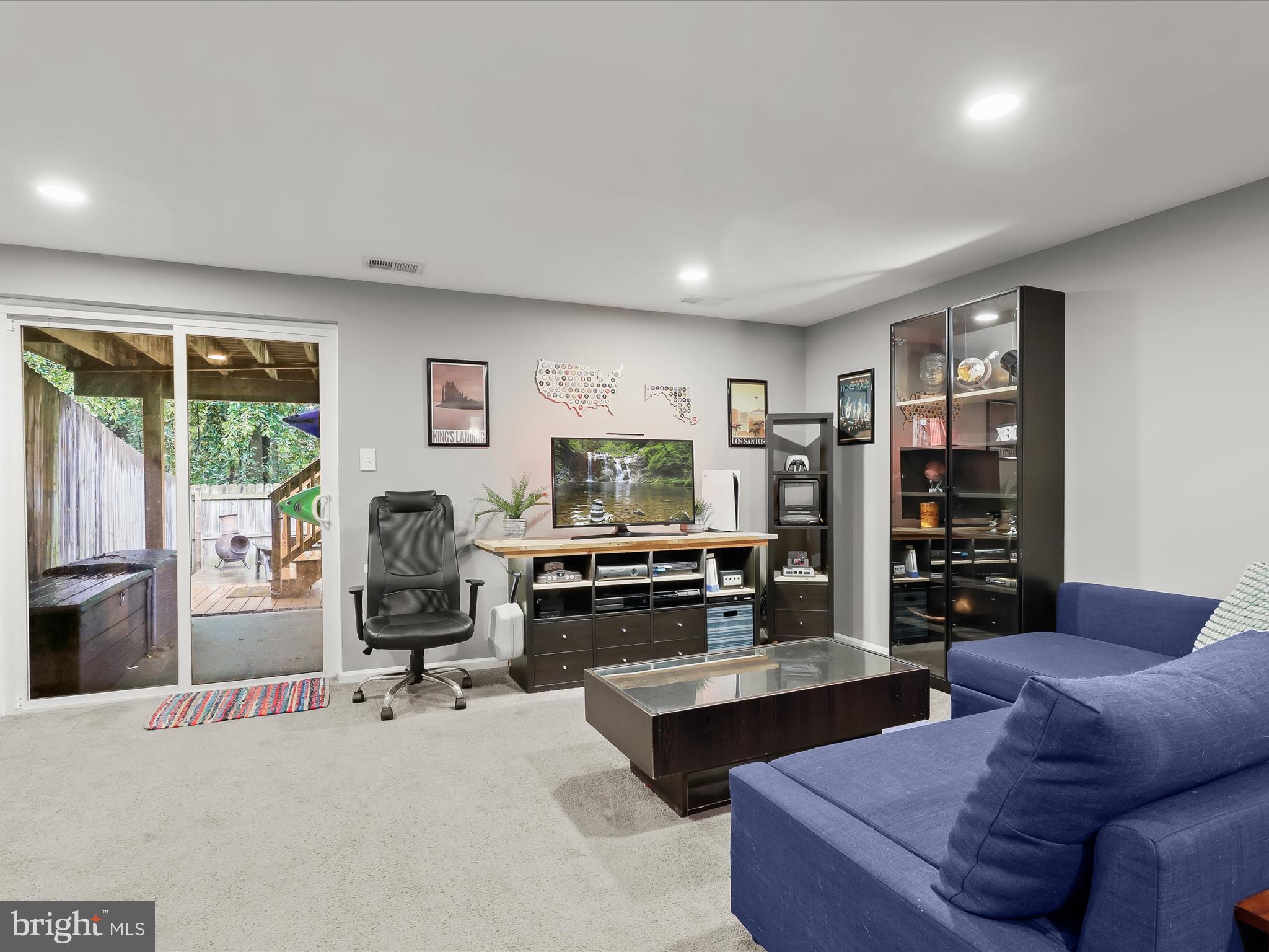 CASTLEMILL - Residential