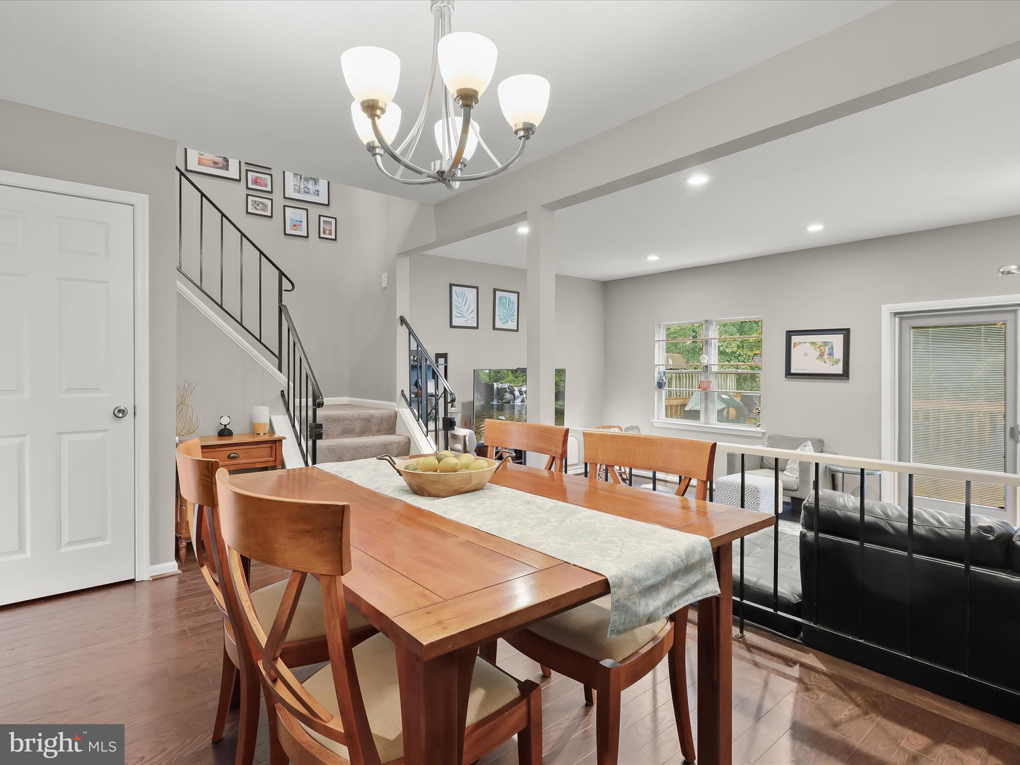 CASTLEMILL - Residential