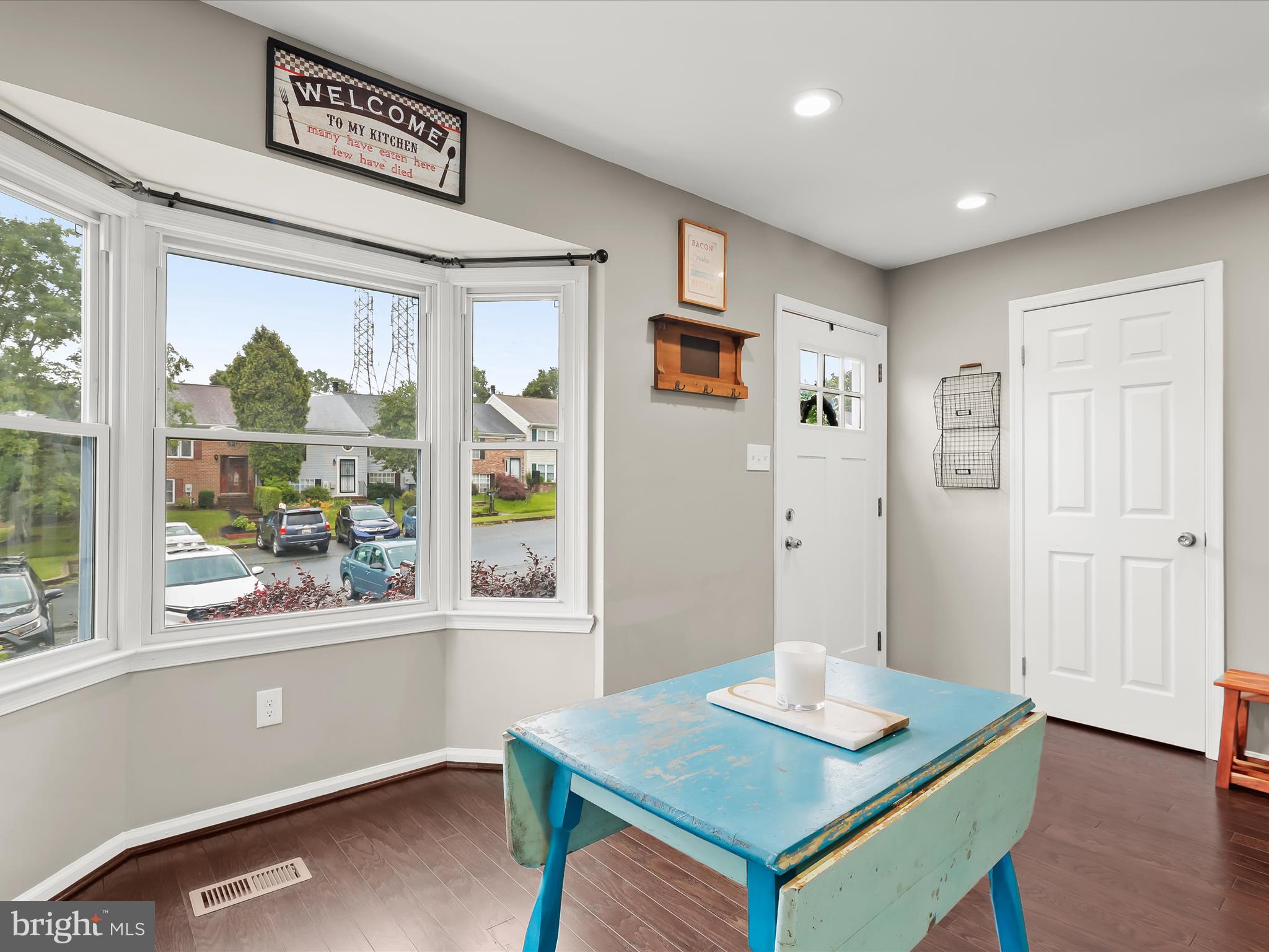 CASTLEMILL - Residential