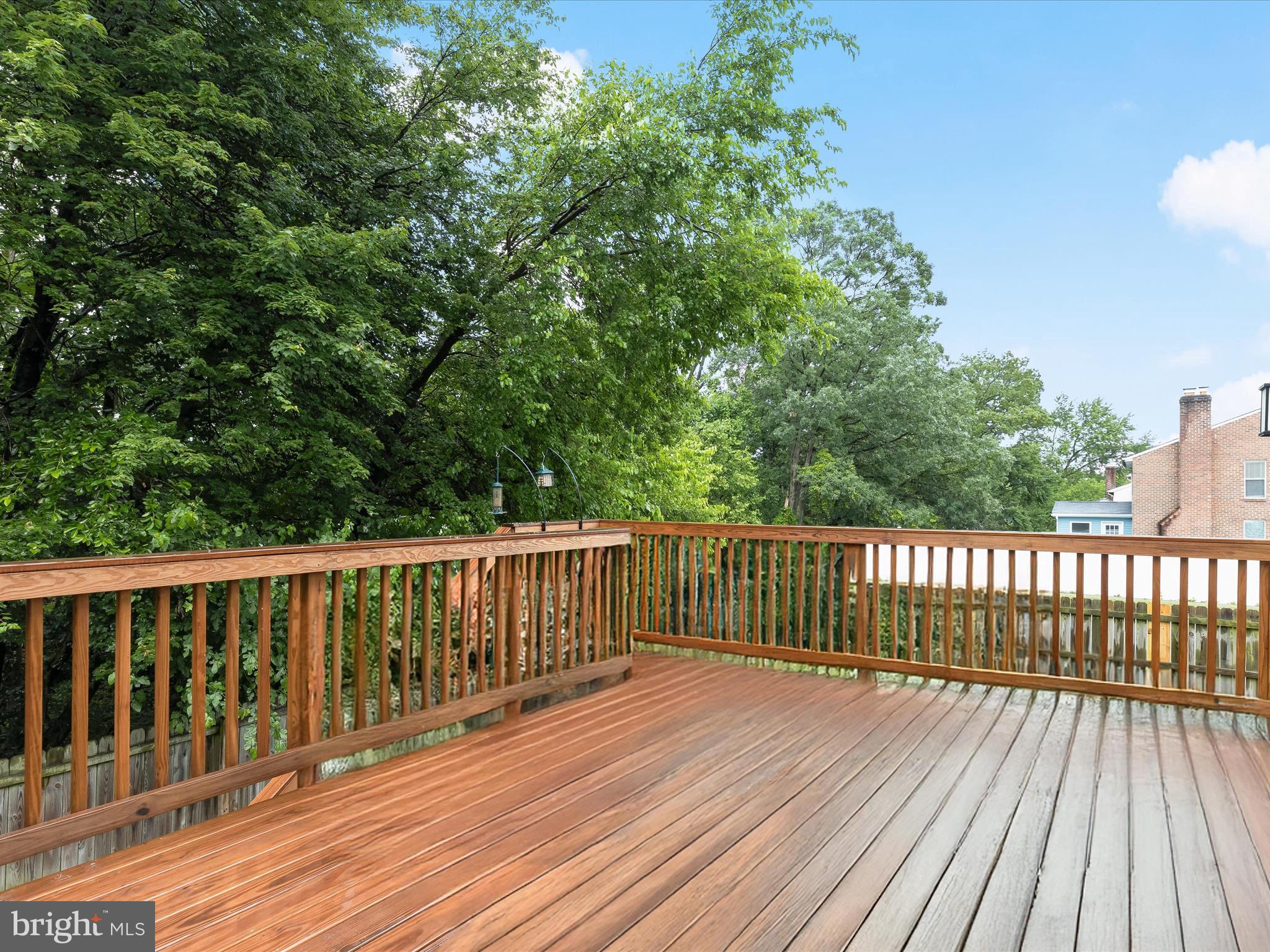 CASTLEMILL - Residential