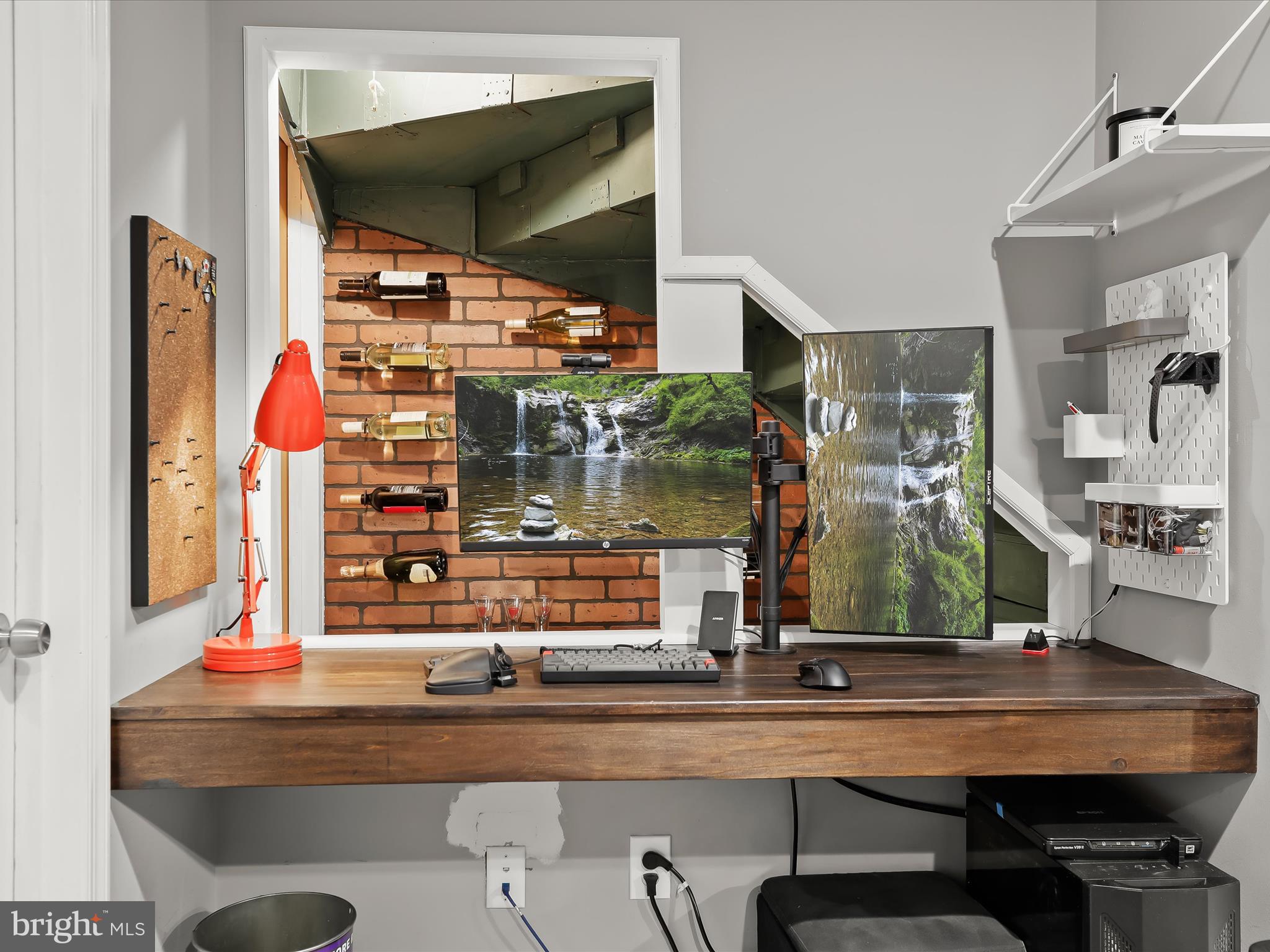 CASTLEMILL - Residential