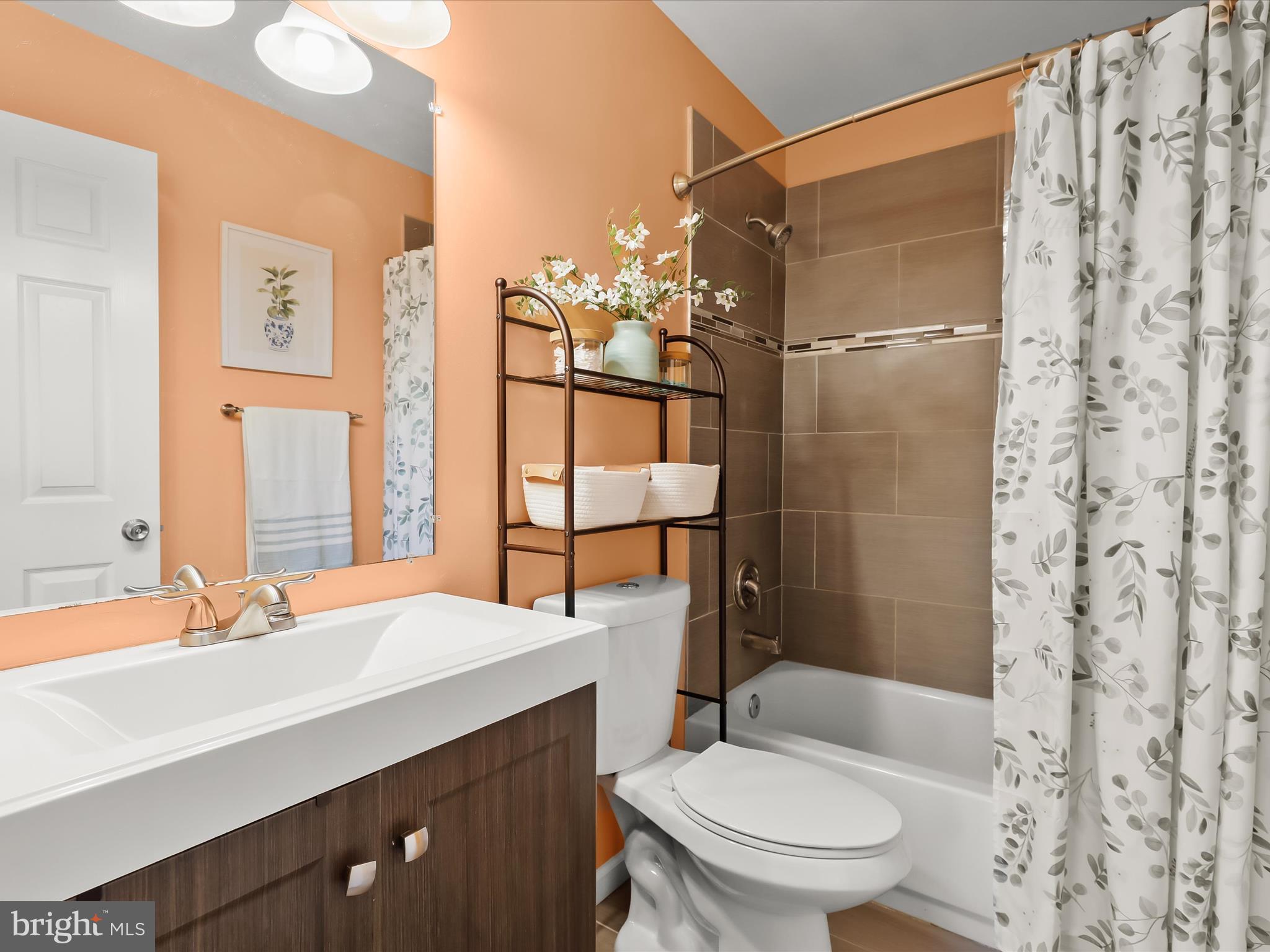 CASTLEMILL - Residential