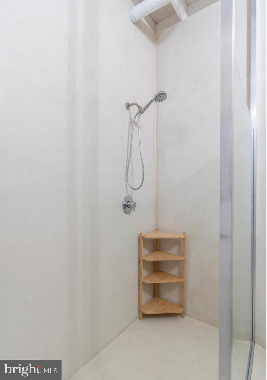 PASSYUNK SQUARE - Residential Lease