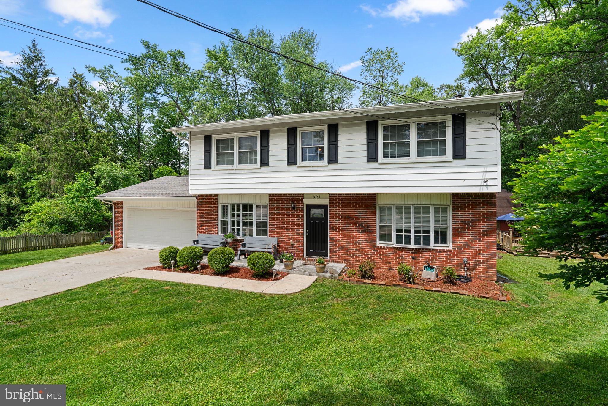 301 TERRYSYDE COURT